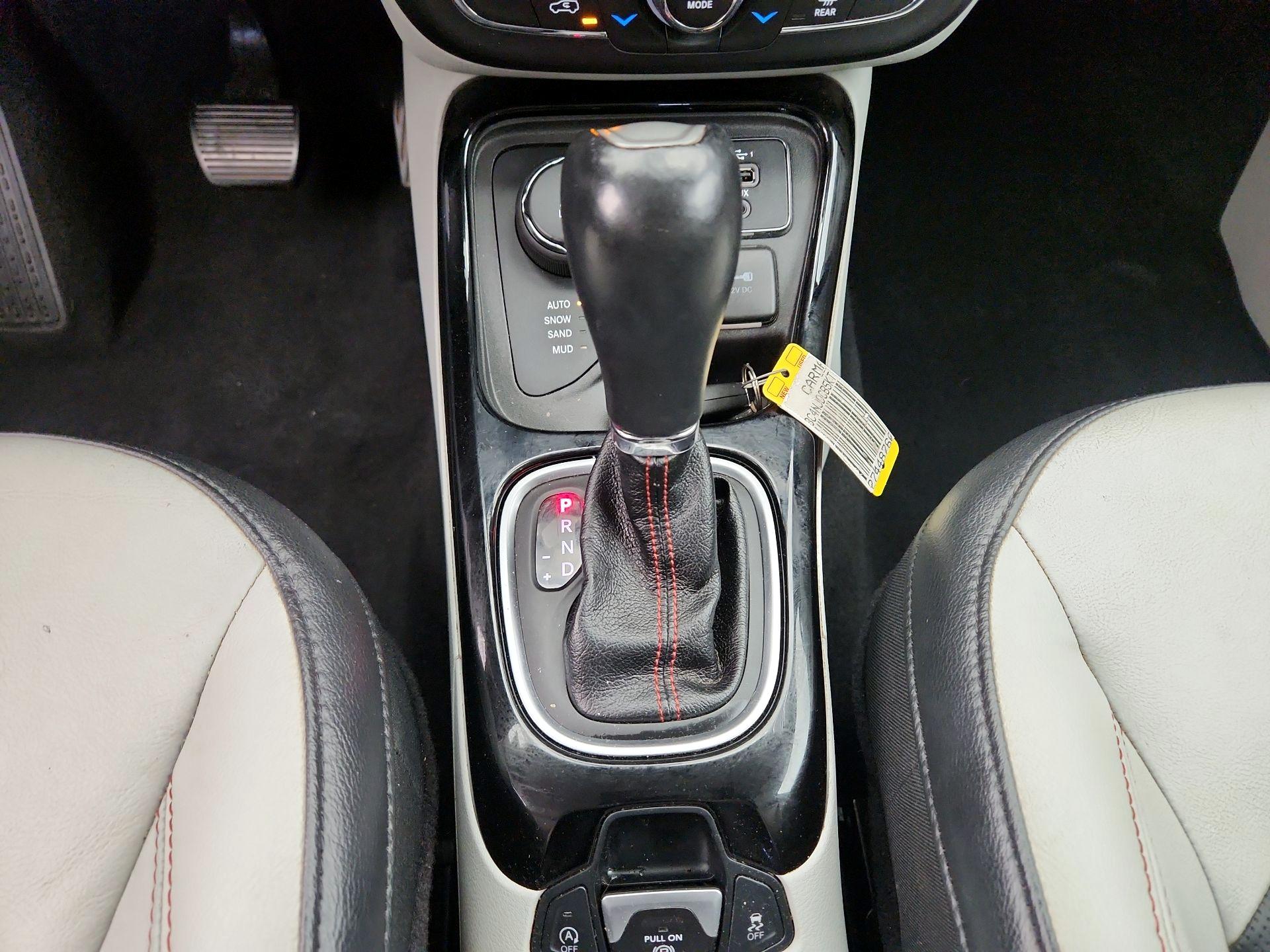 Thumbnail: 2019 Jeep Compass - 17