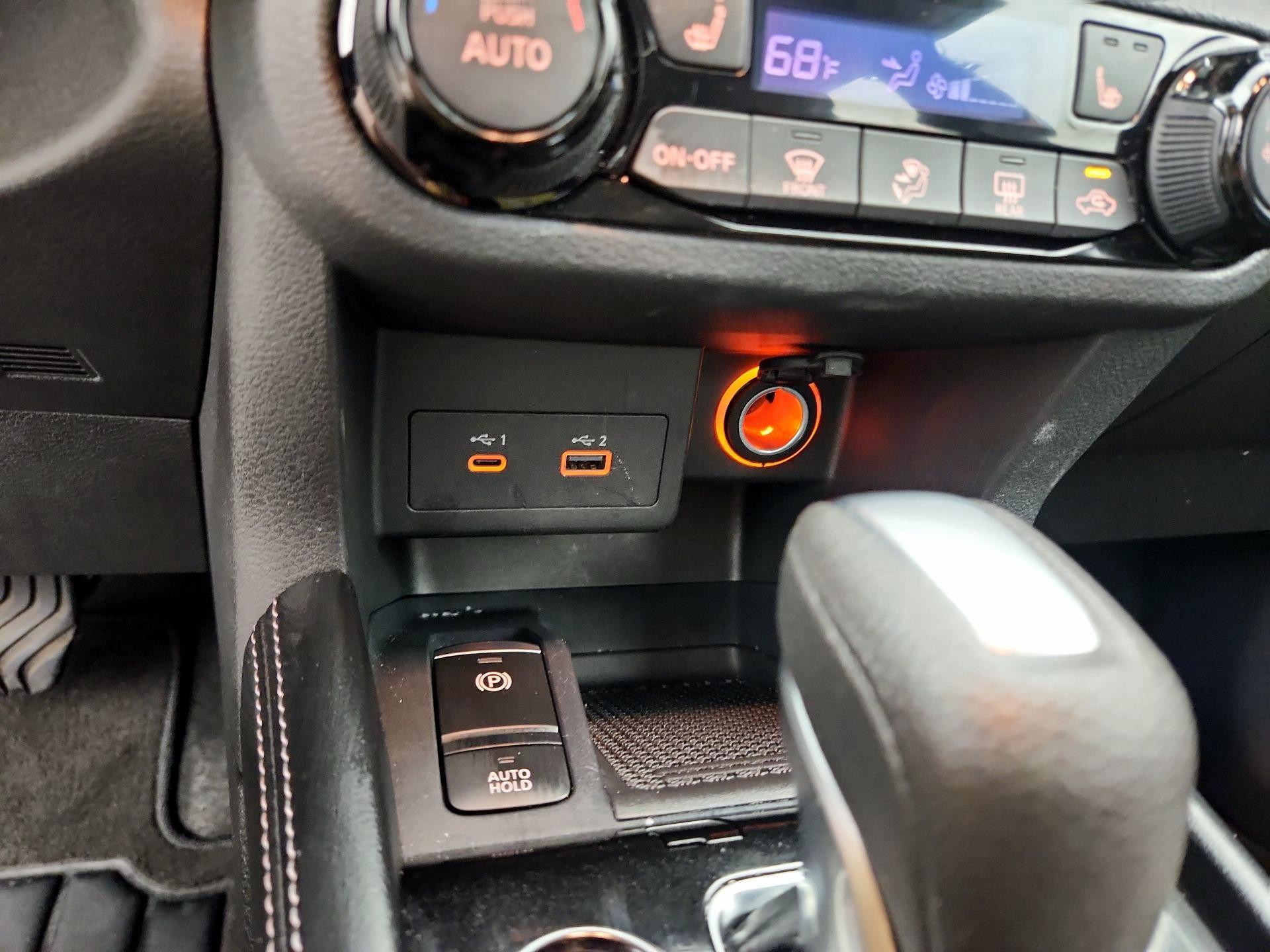 Thumbnail: 2024 Nissan Kicks - 18