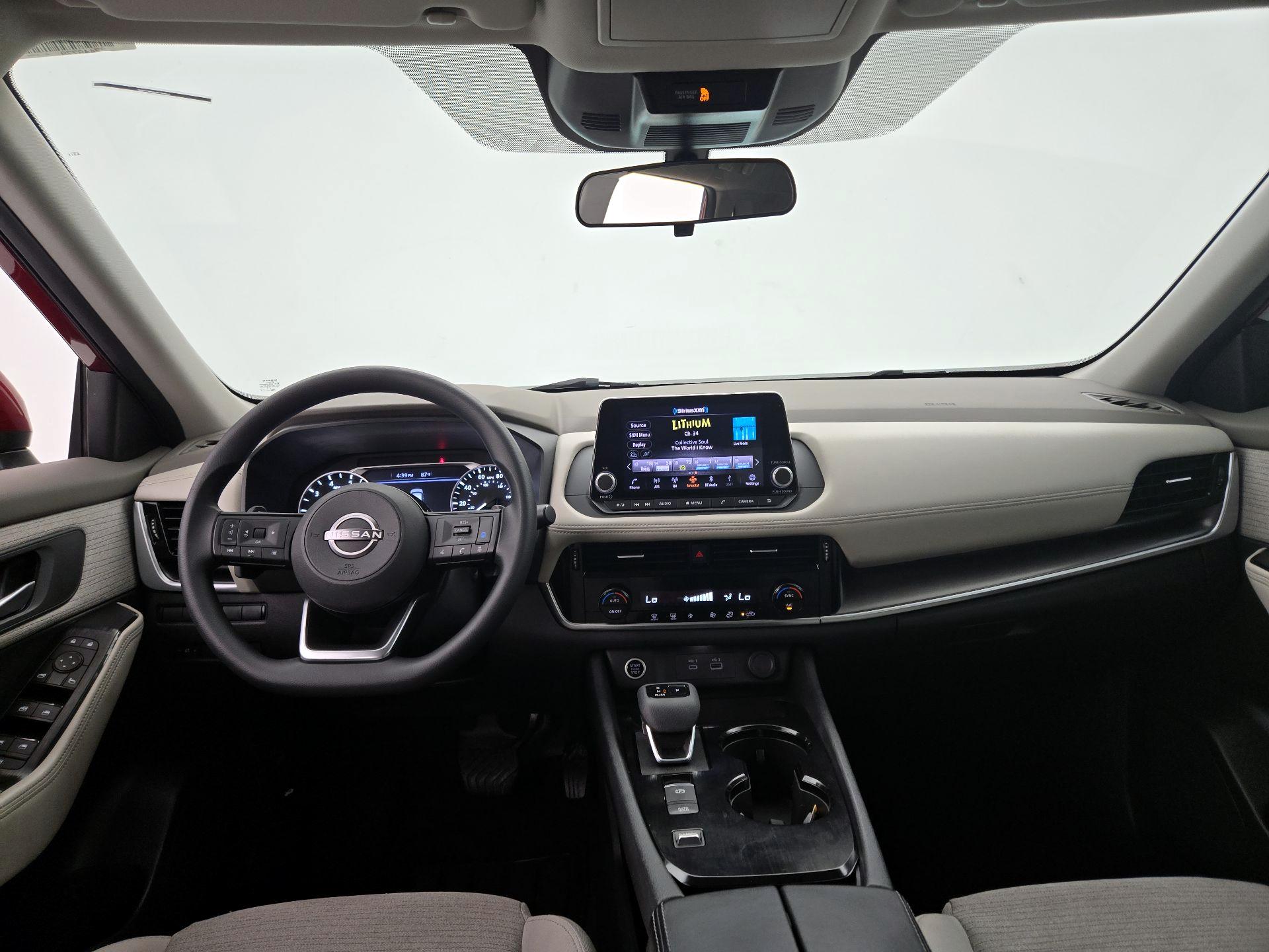 Thumbnail: 2022 Nissan Rogue - 9
