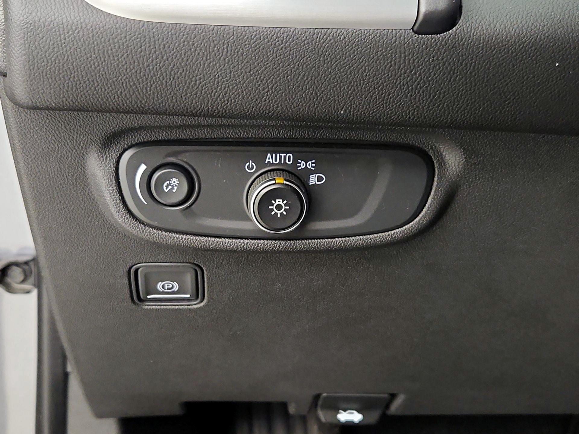 Thumbnail: 2021 GMC Terrain - 13