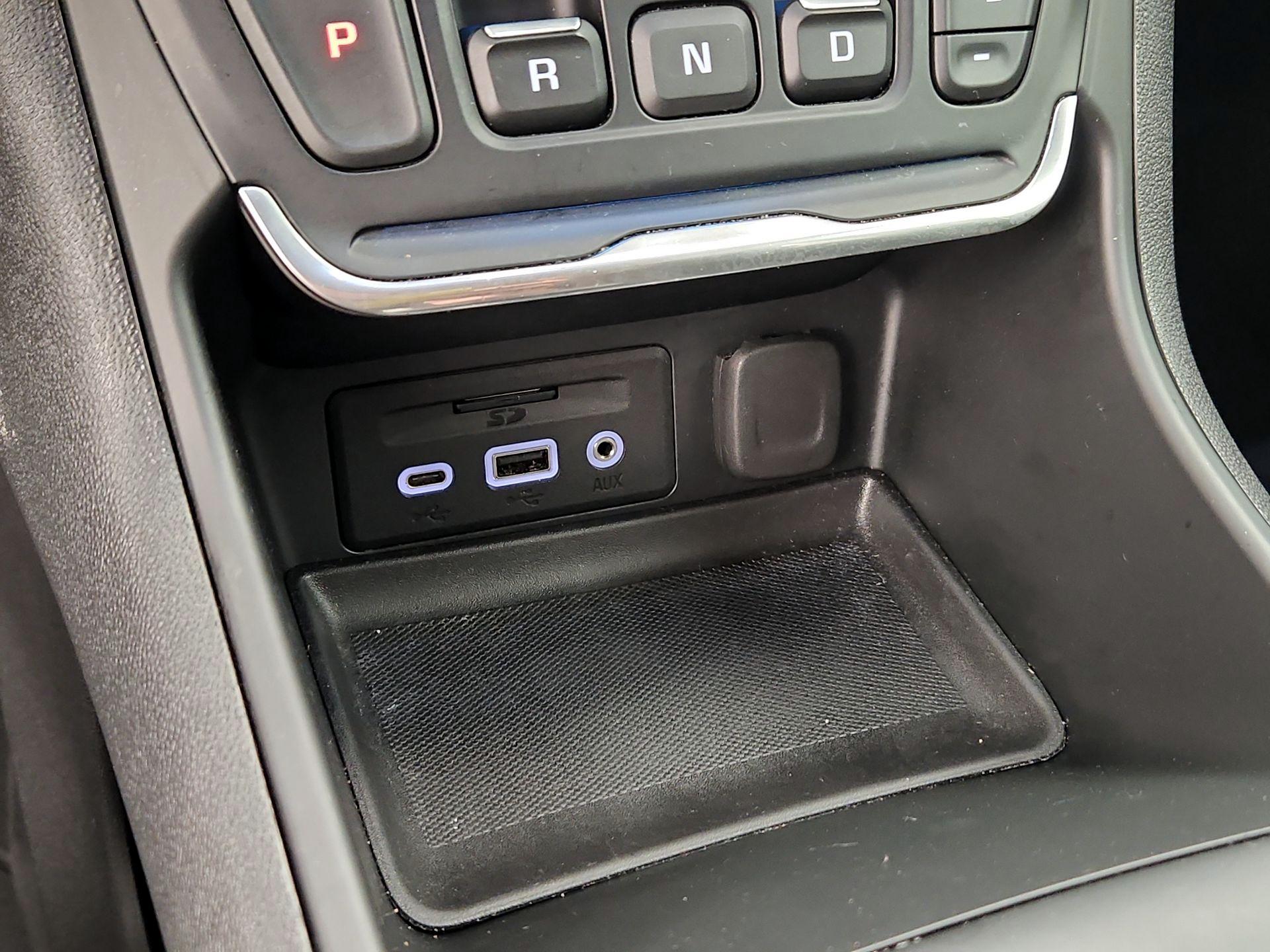 Thumbnail: 2021 GMC Terrain - 19