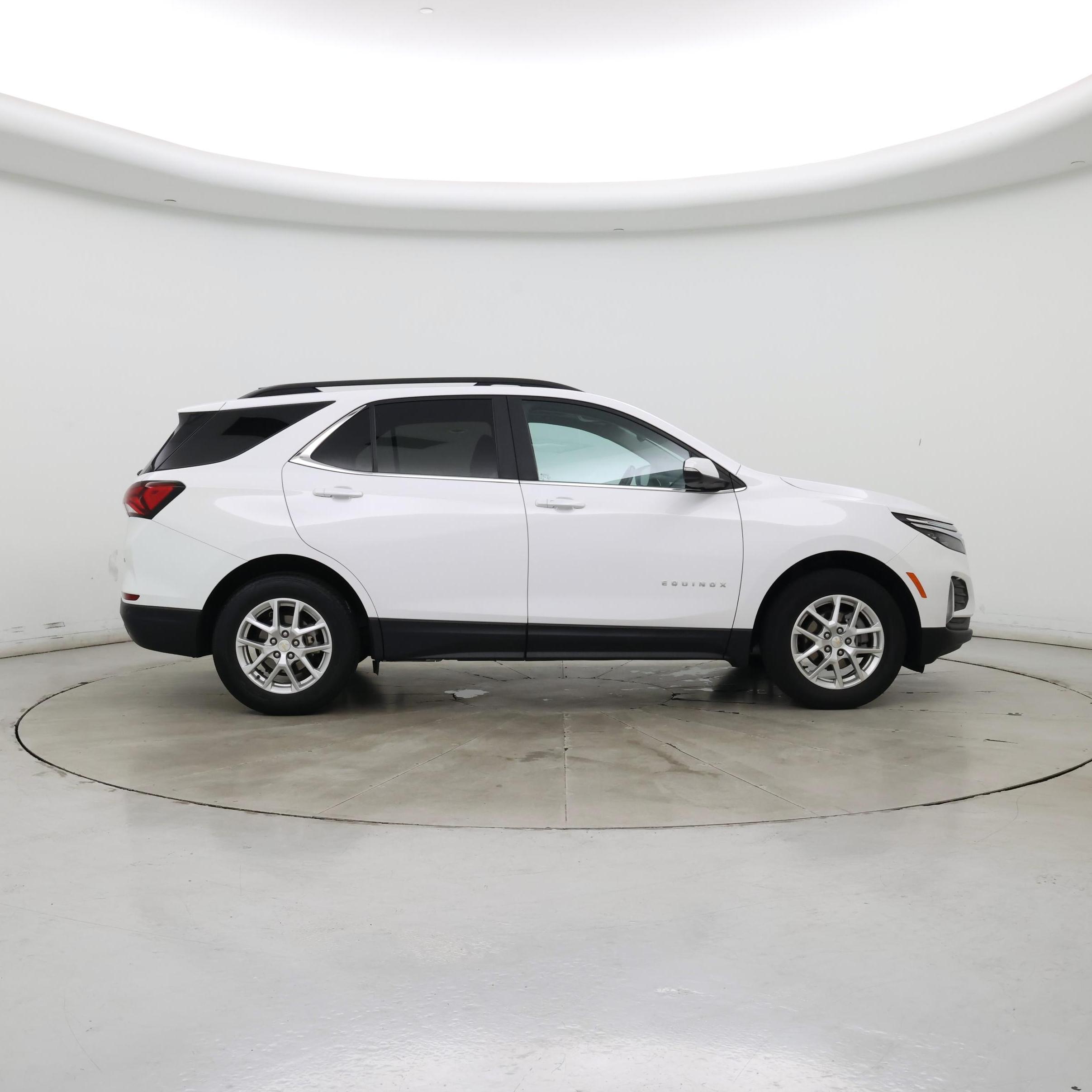 Thumbnail: 2022 Chevrolet Equinox - 7