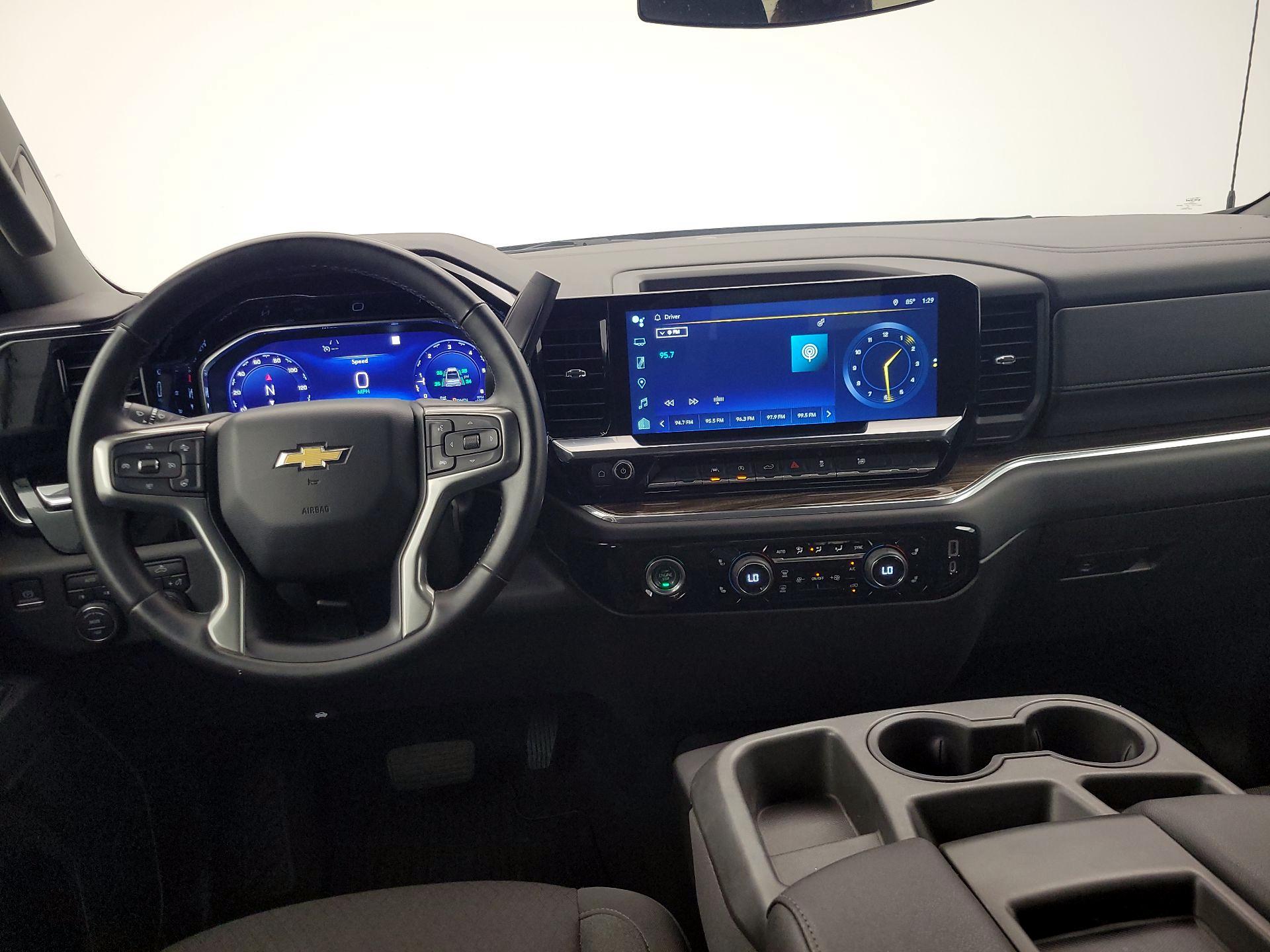 Thumbnail: 2023 Chevrolet Silverado 1500 - 9