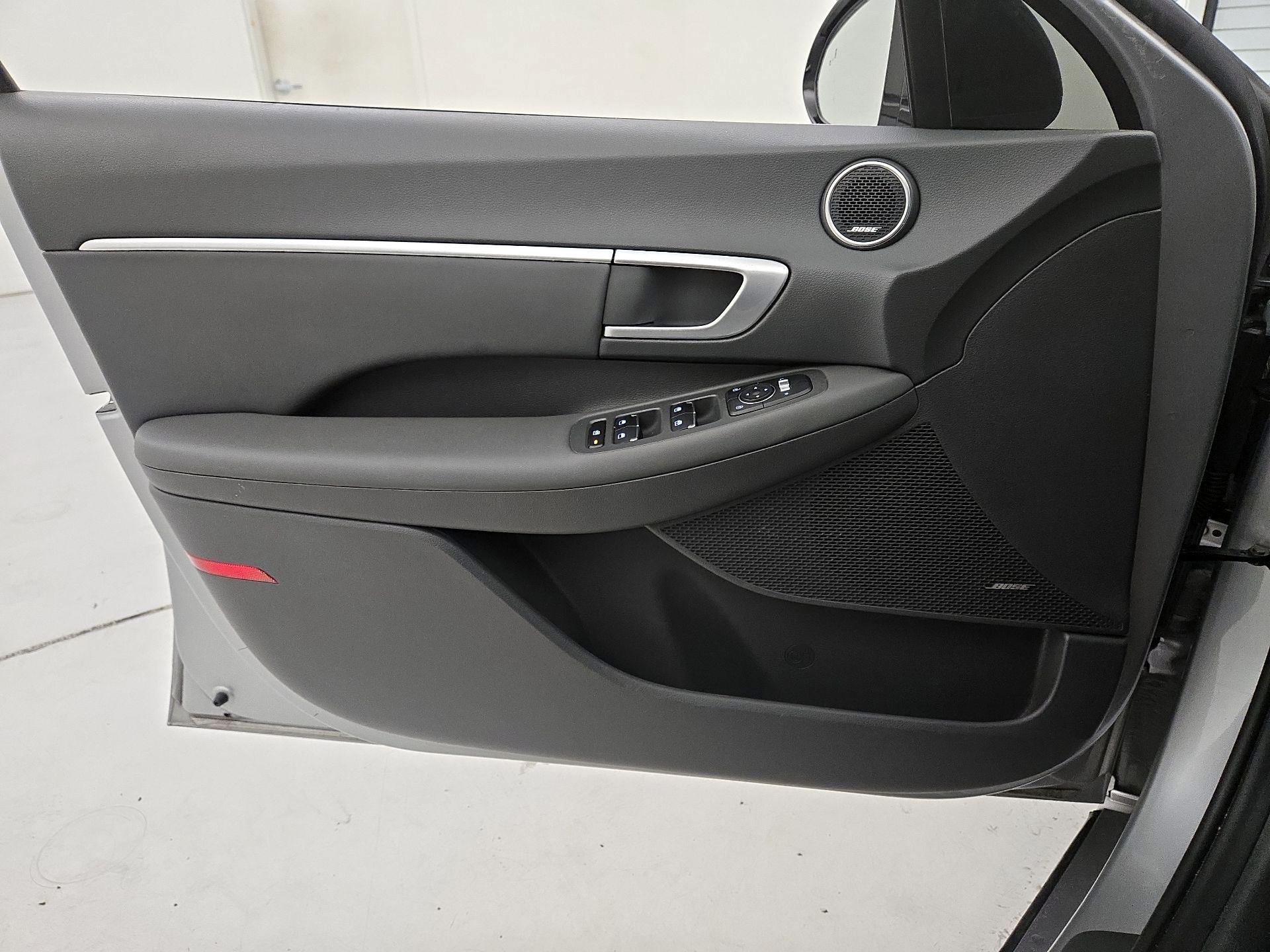Thumbnail: 2021 Hyundai Sonata - 12