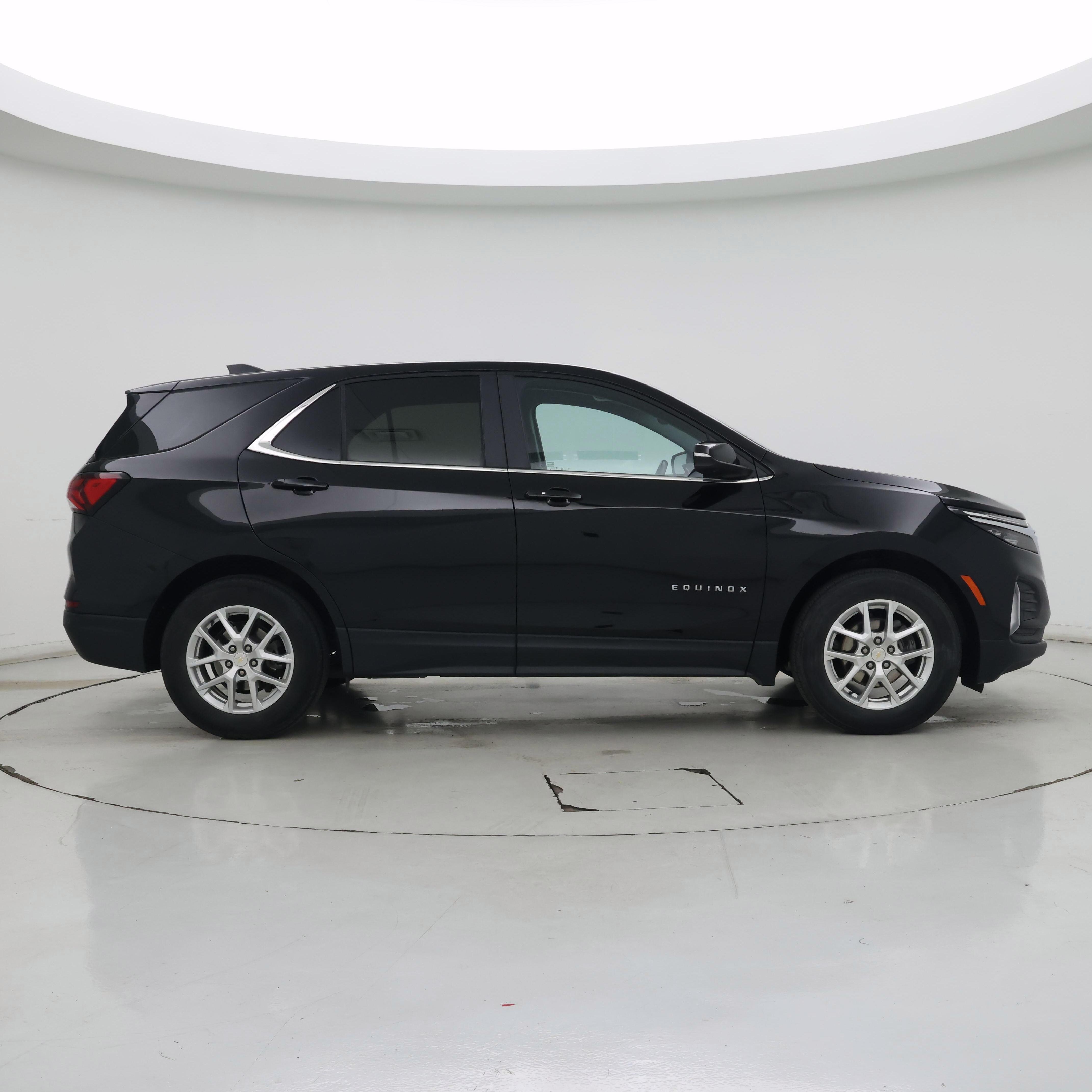 Thumbnail: 2022 Chevrolet Equinox - 7