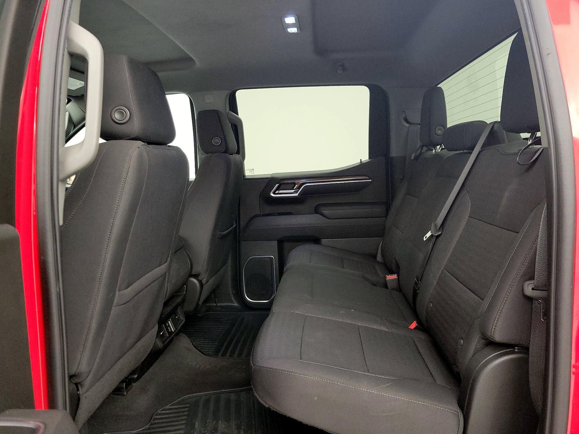 Thumbnail: 2022 Chevrolet Silverado 1500 - 19