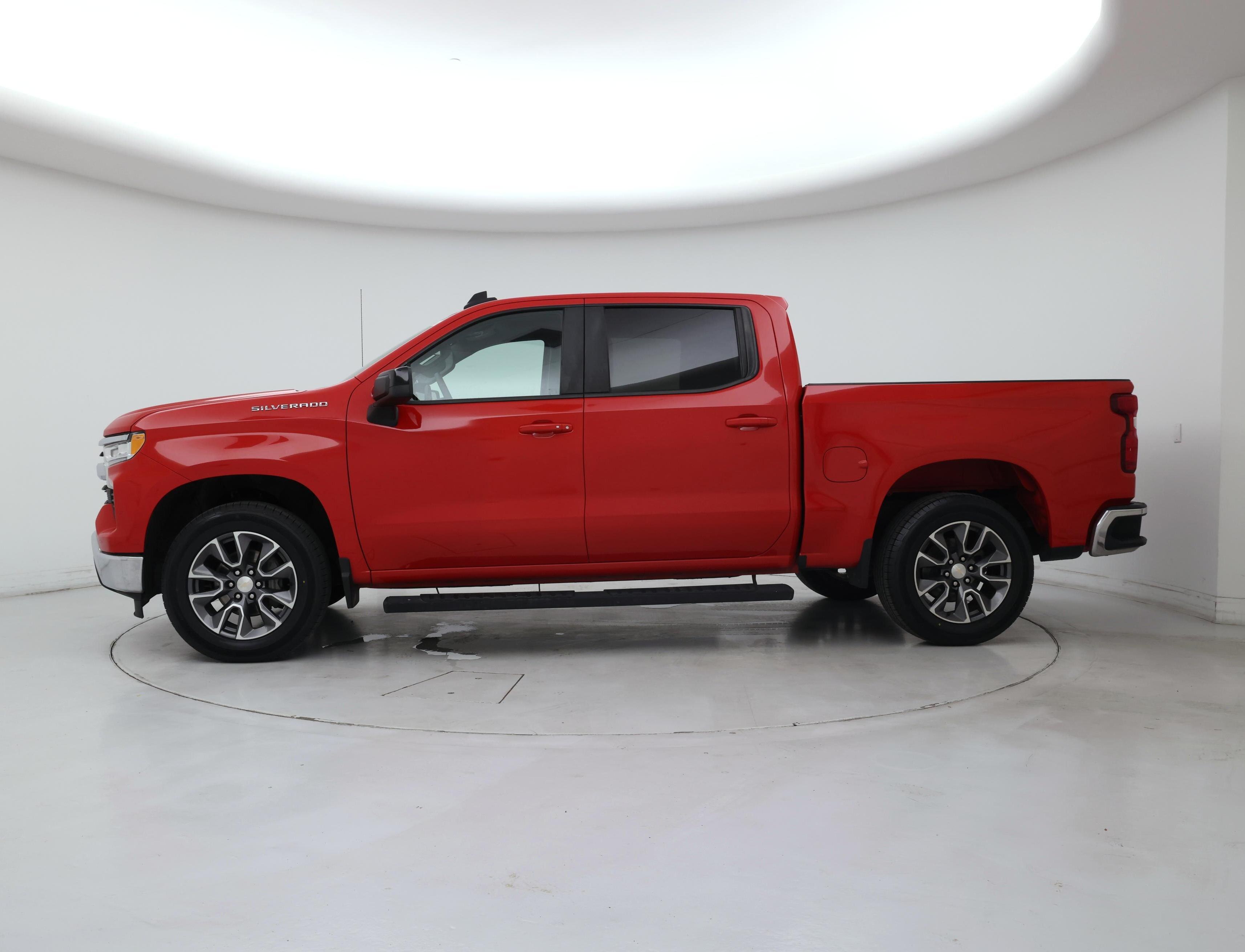 Thumbnail: 2022 Chevrolet Silverado 1500 - 3