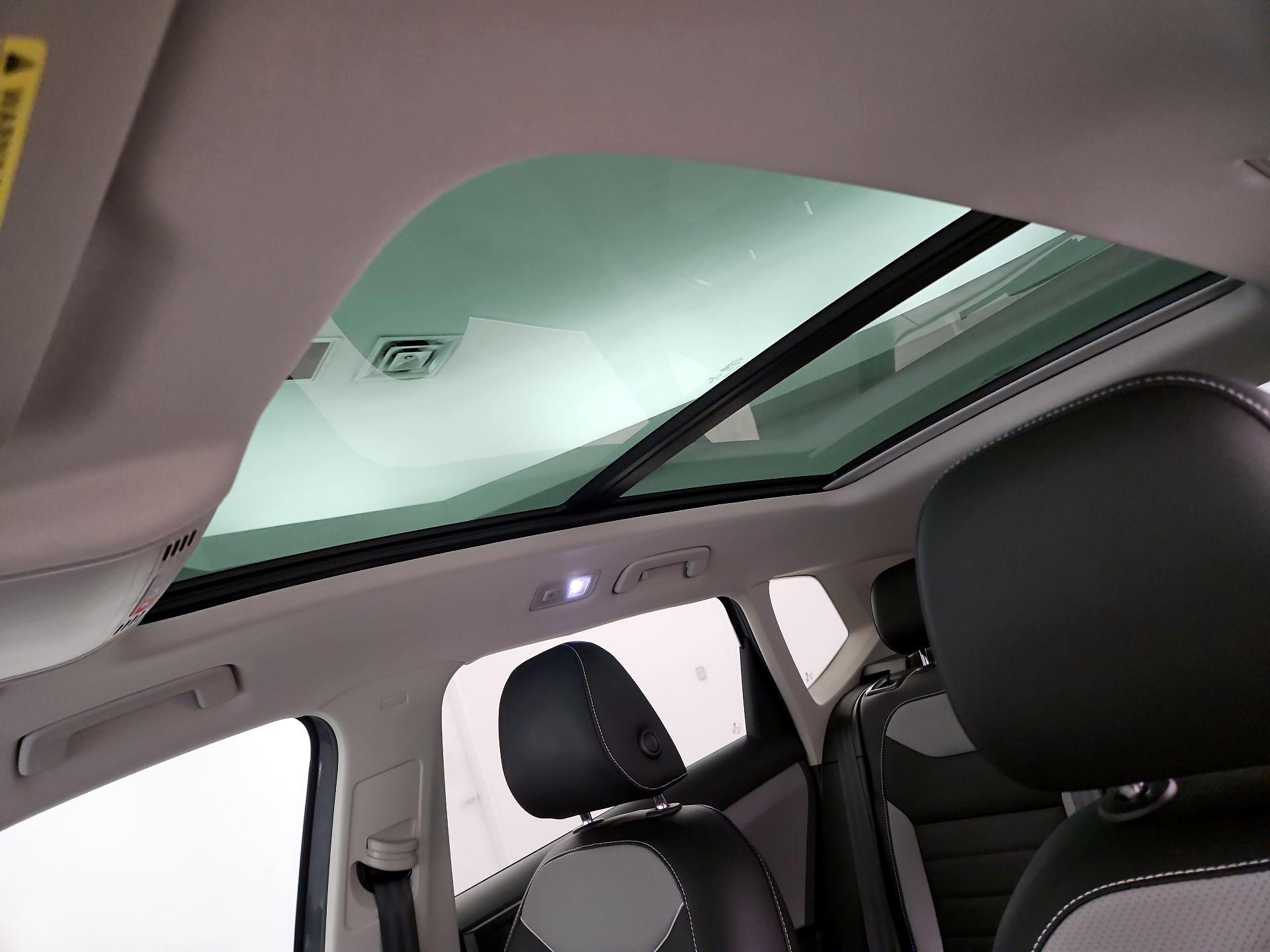 Thumbnail: 2023 Volkswagen Taos - 19