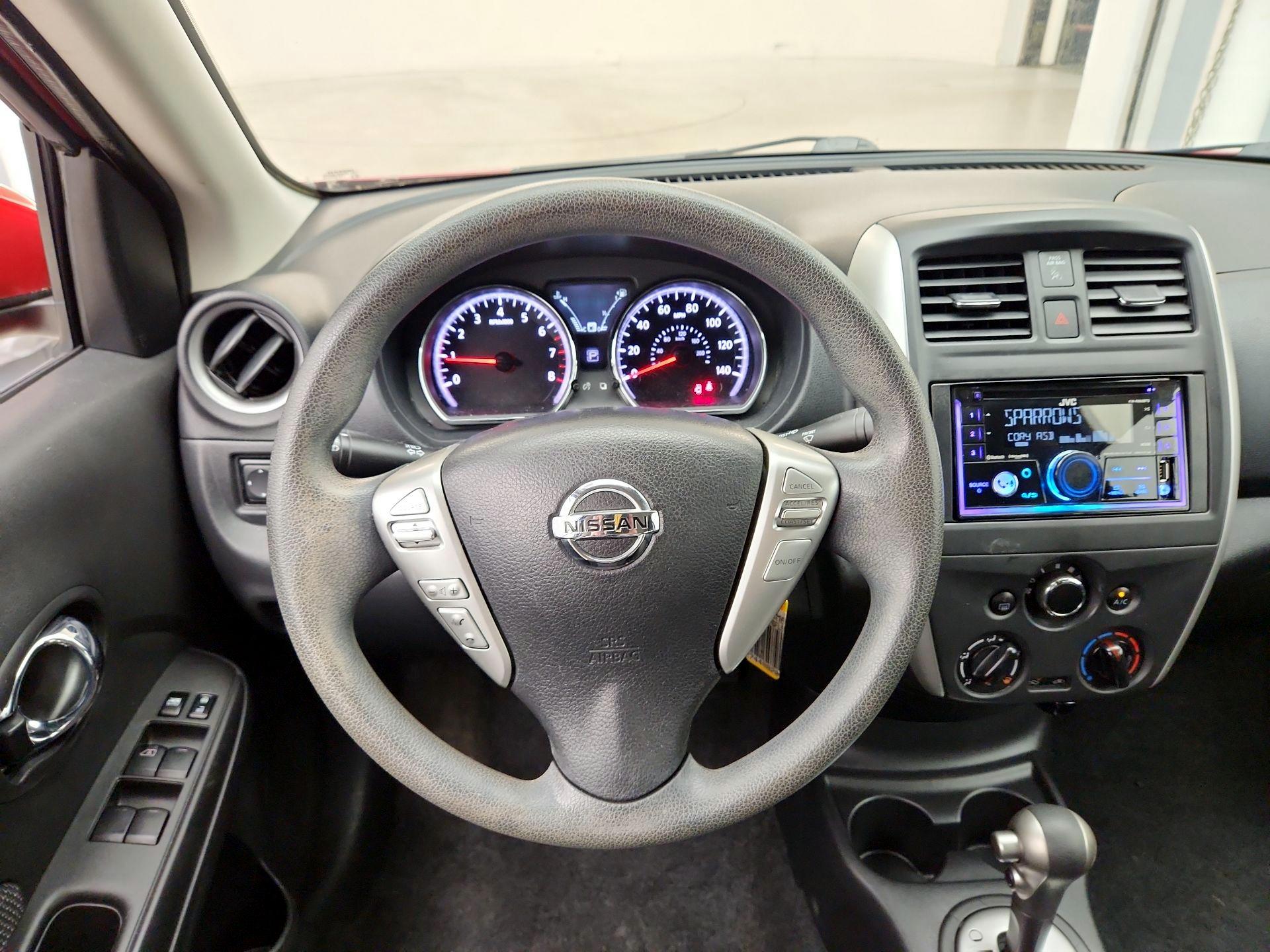 Thumbnail: 2015 Nissan Versa - 10