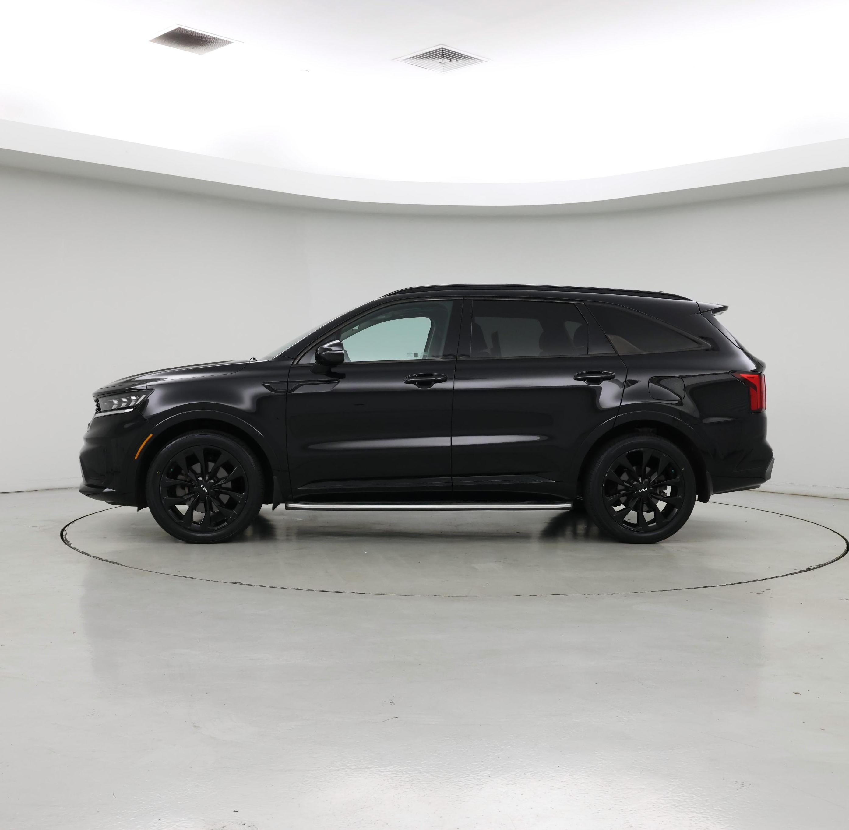 Thumbnail: 2022 Kia Sorento - 3