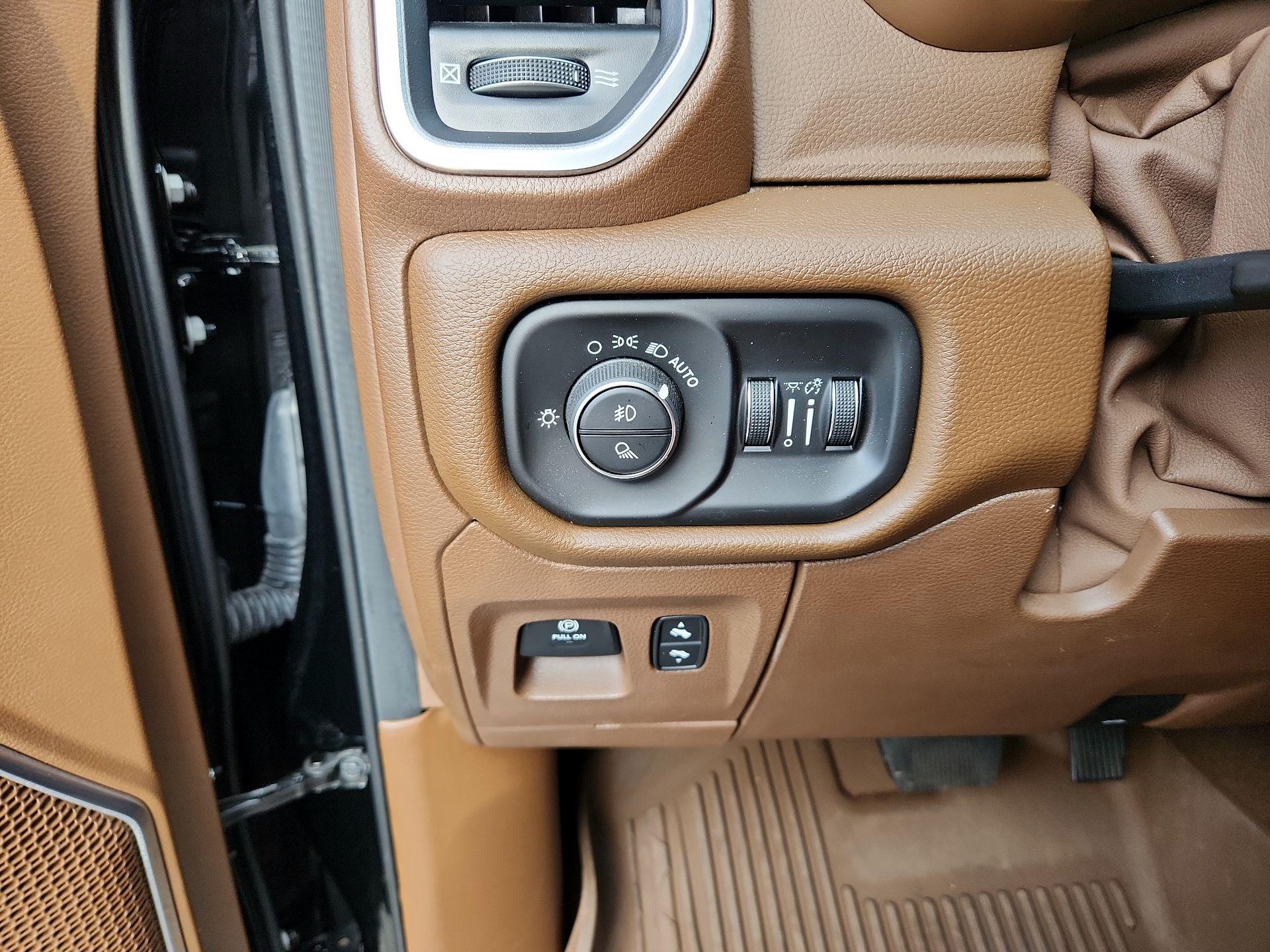 Thumbnail: 2021 RAM 1500 - 13