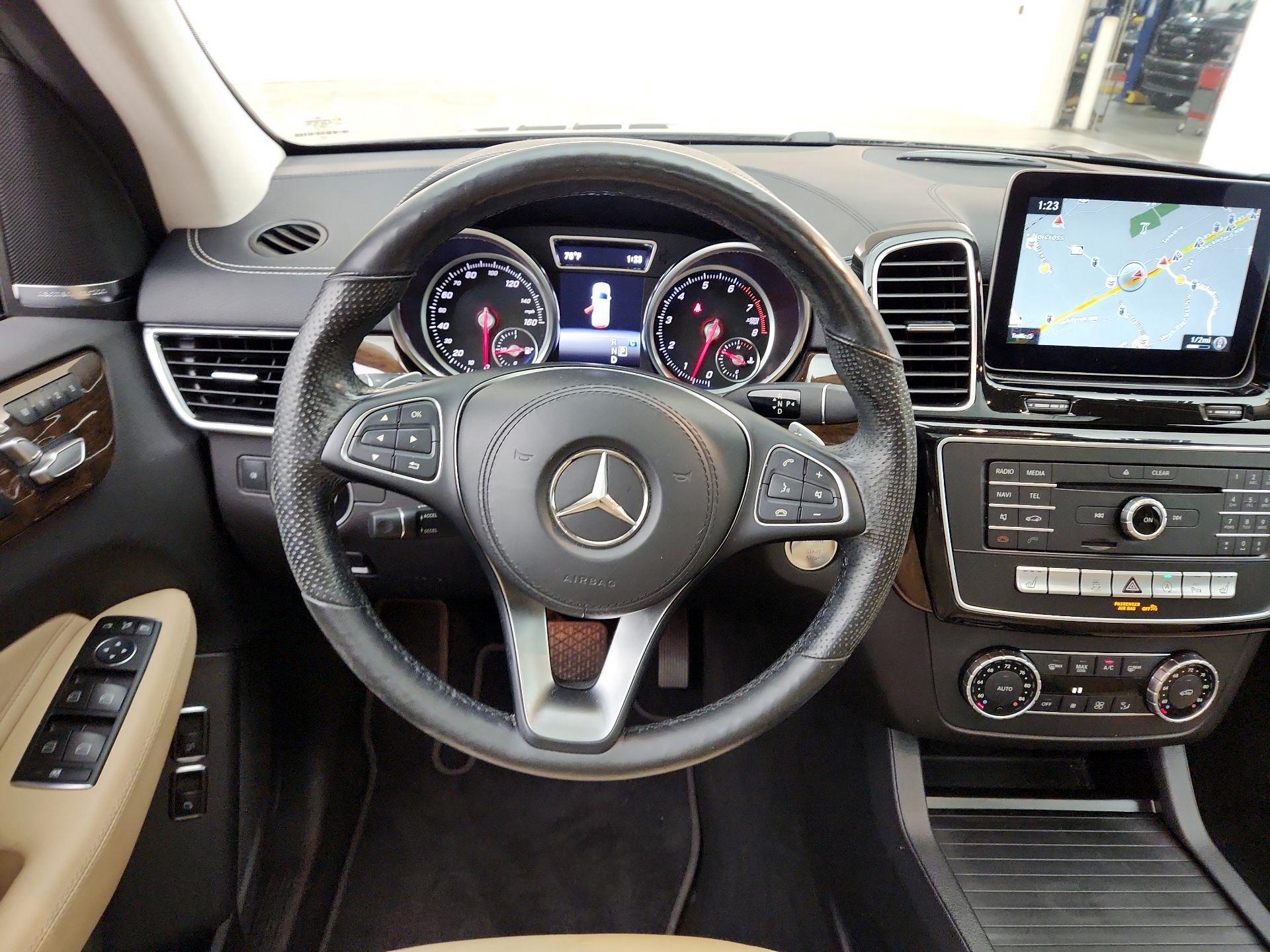 Thumbnail: 2019 Mercedes-Benz GLS - 10
