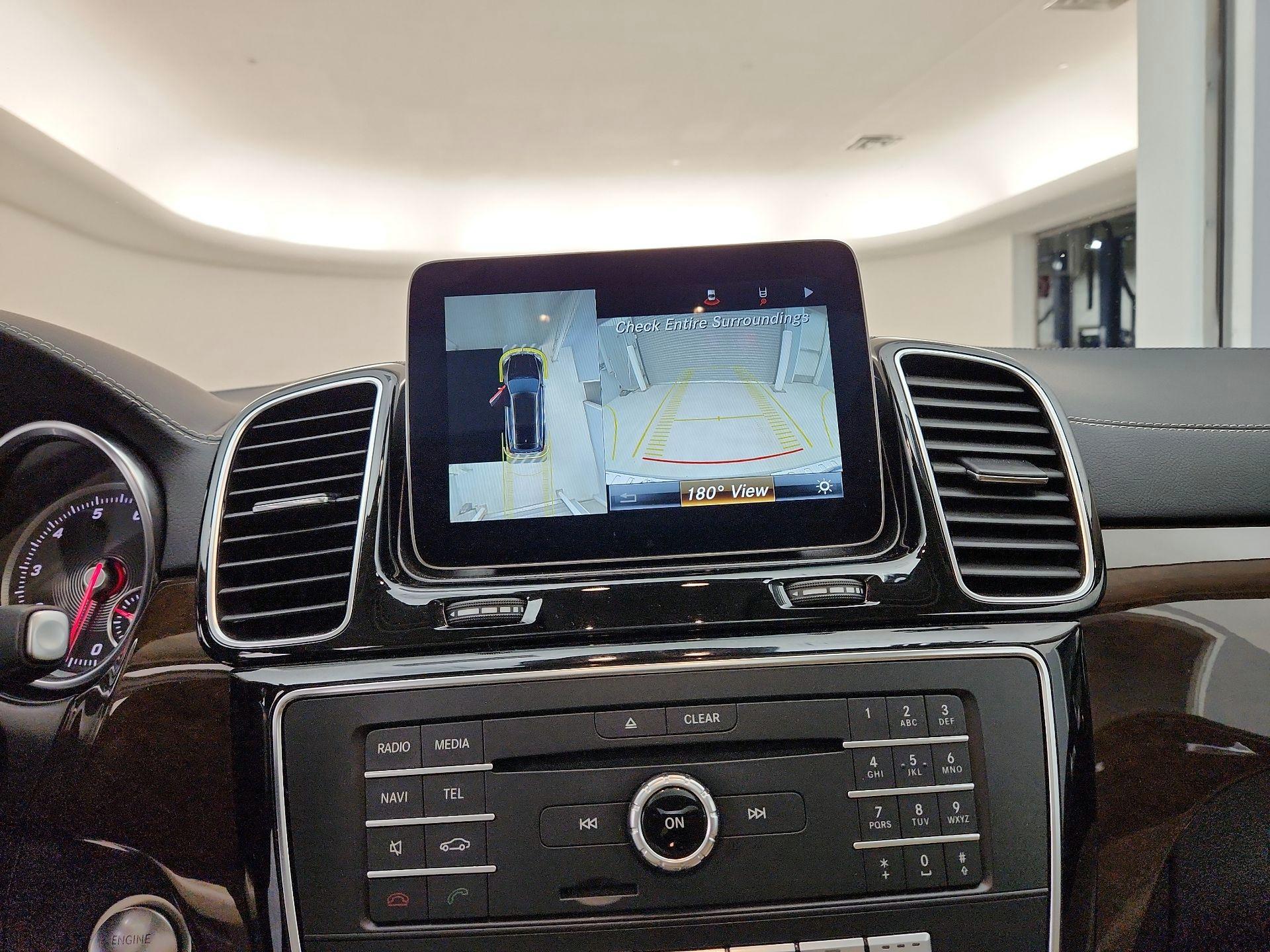 Thumbnail: 2019 Mercedes-Benz GLS - 15