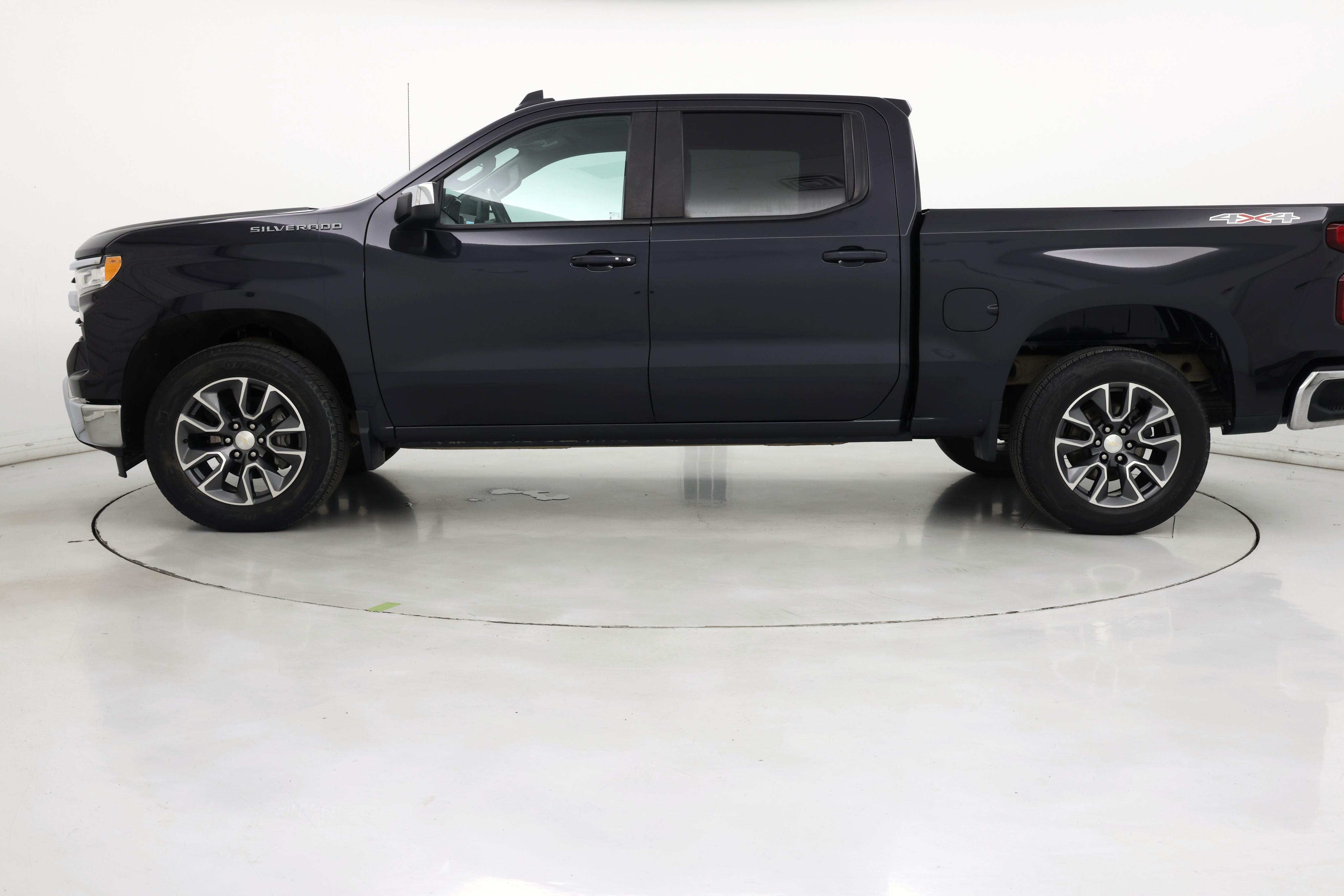 Thumbnail: 2022 Chevrolet Silverado 1500 - 3