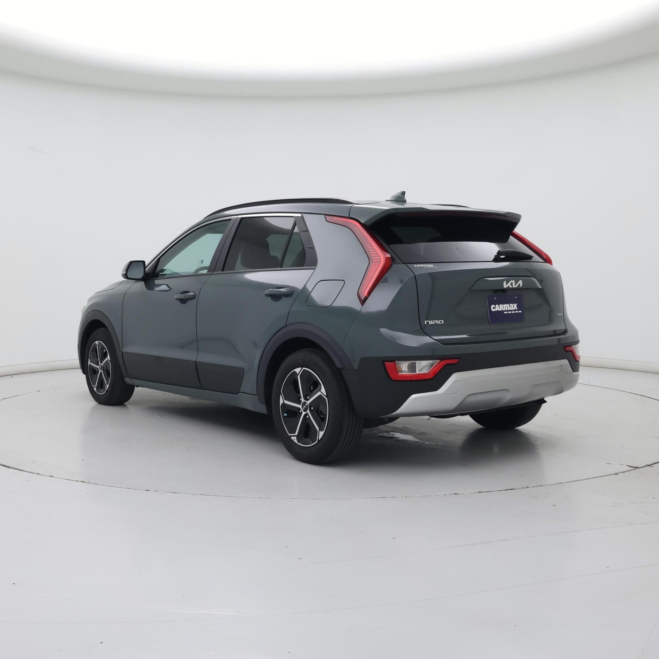 Thumbnail: 2023 Kia Niro - 2