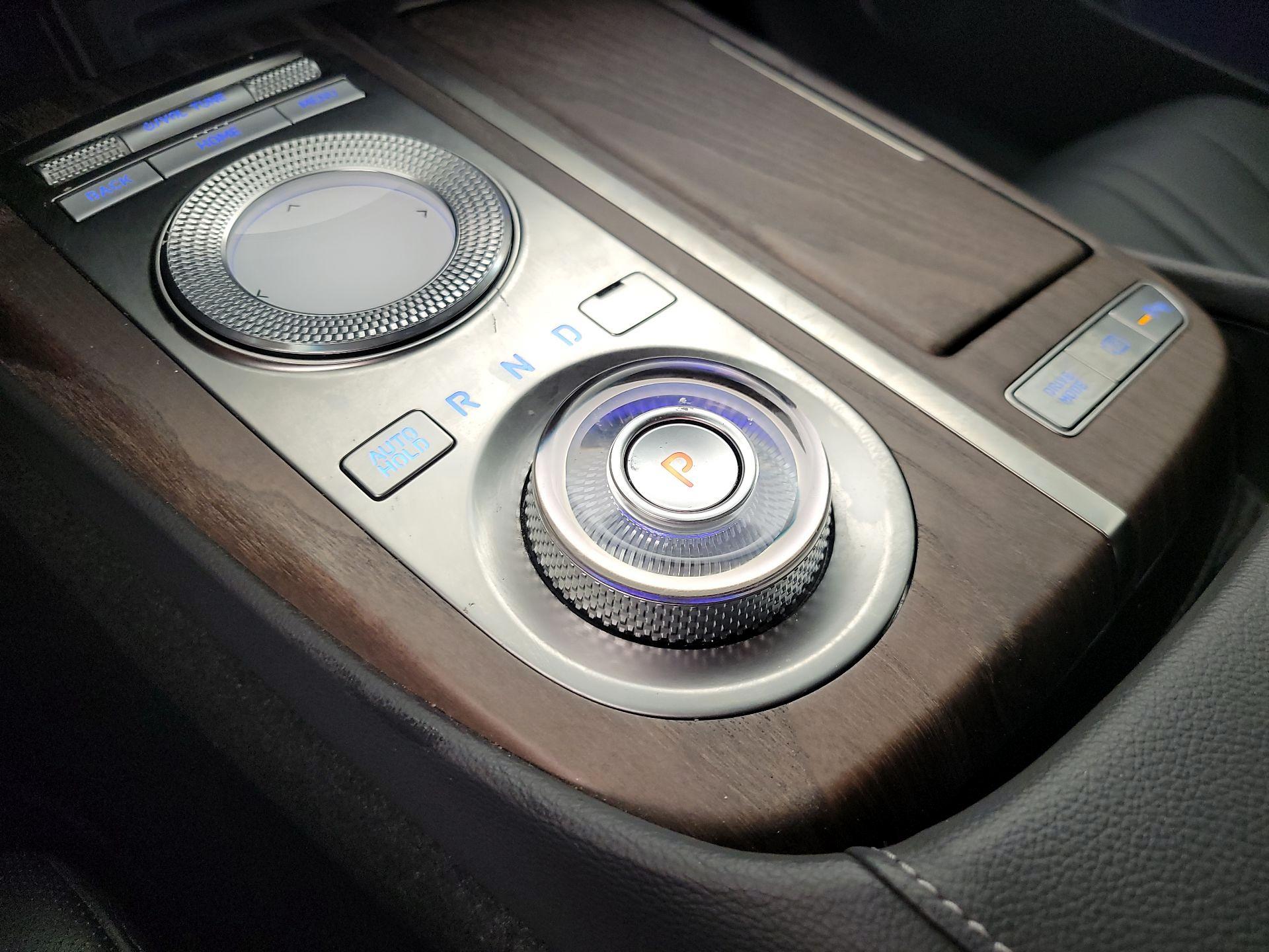 Thumbnail: 2022 Genesis G80 - 18