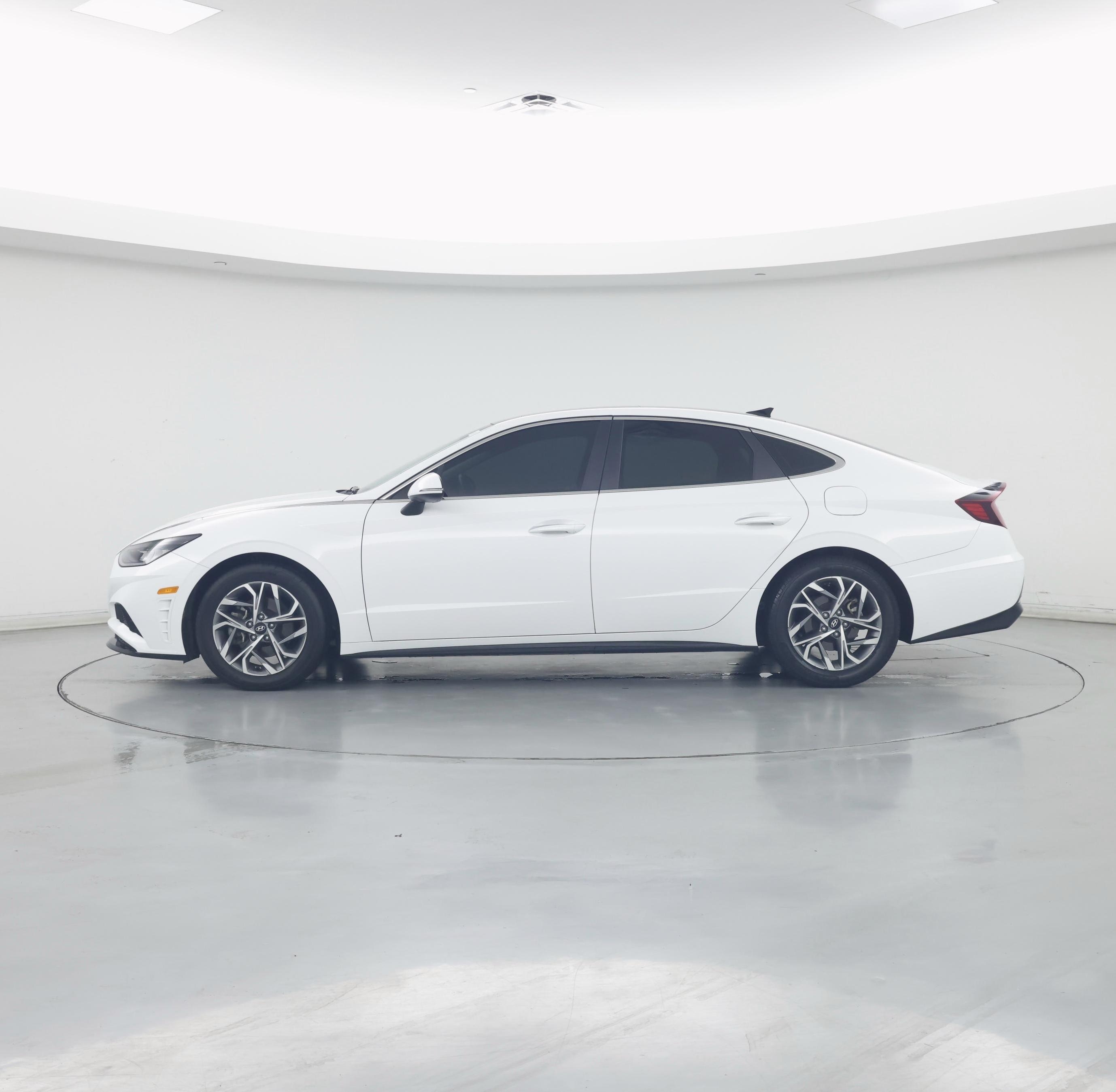 Thumbnail: 2023 Hyundai Sonata - 3