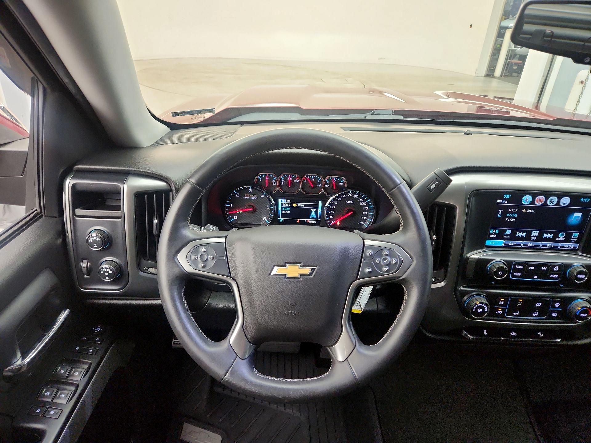 Thumbnail: 2018 Chevrolet Silverado 1500 - 10