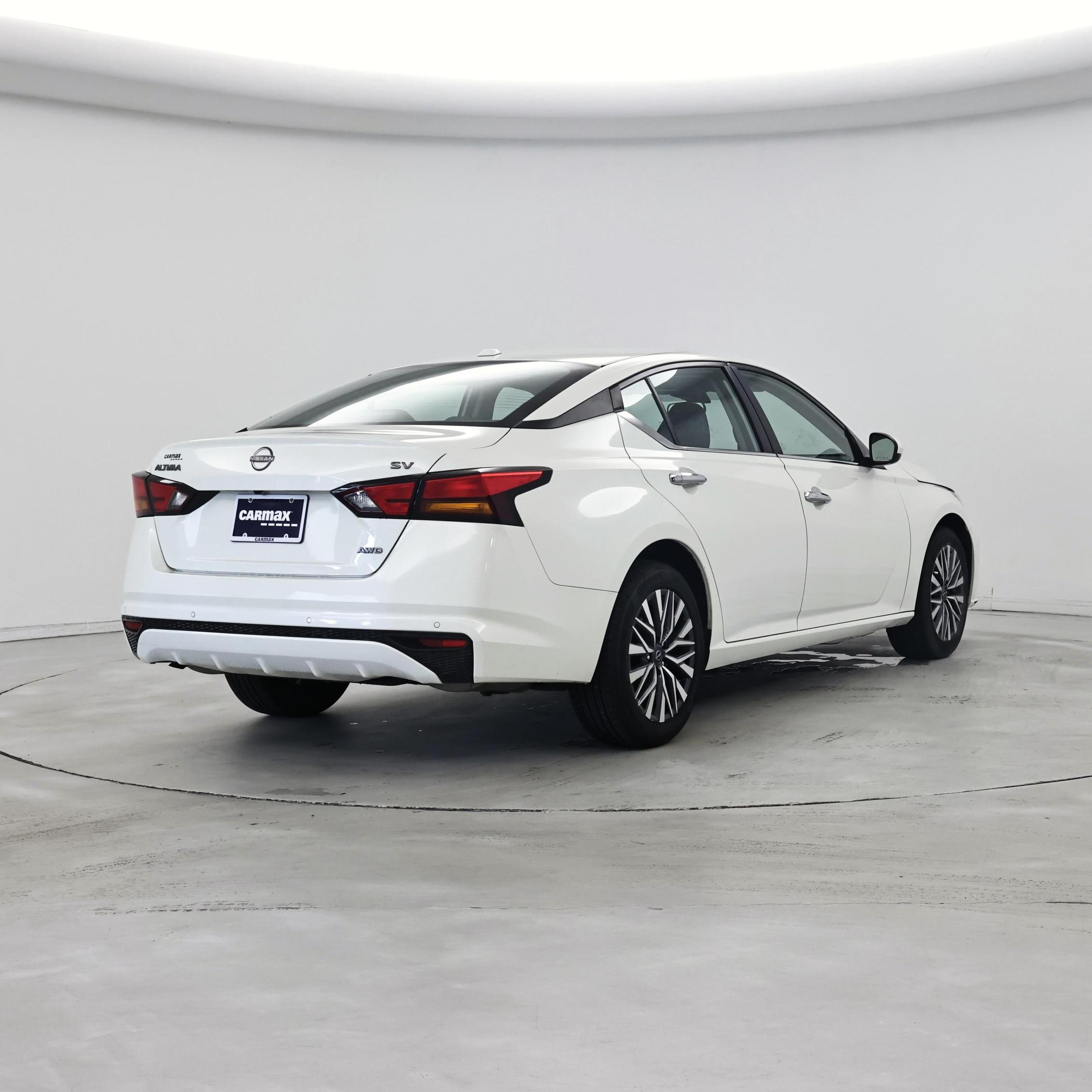 Thumbnail: 2023 Nissan Altima - 8