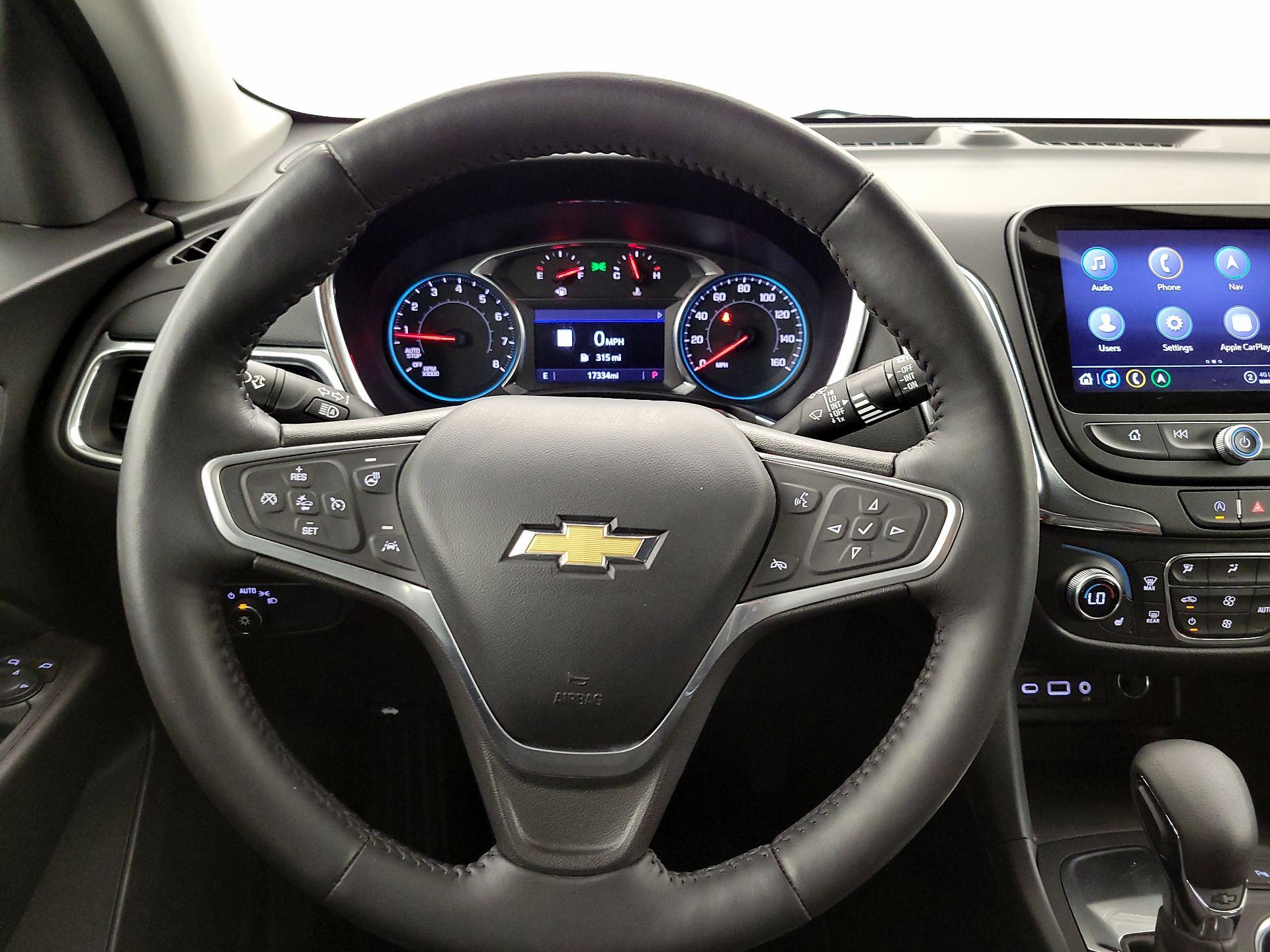 Thumbnail: 2022 Chevrolet Equinox - 10