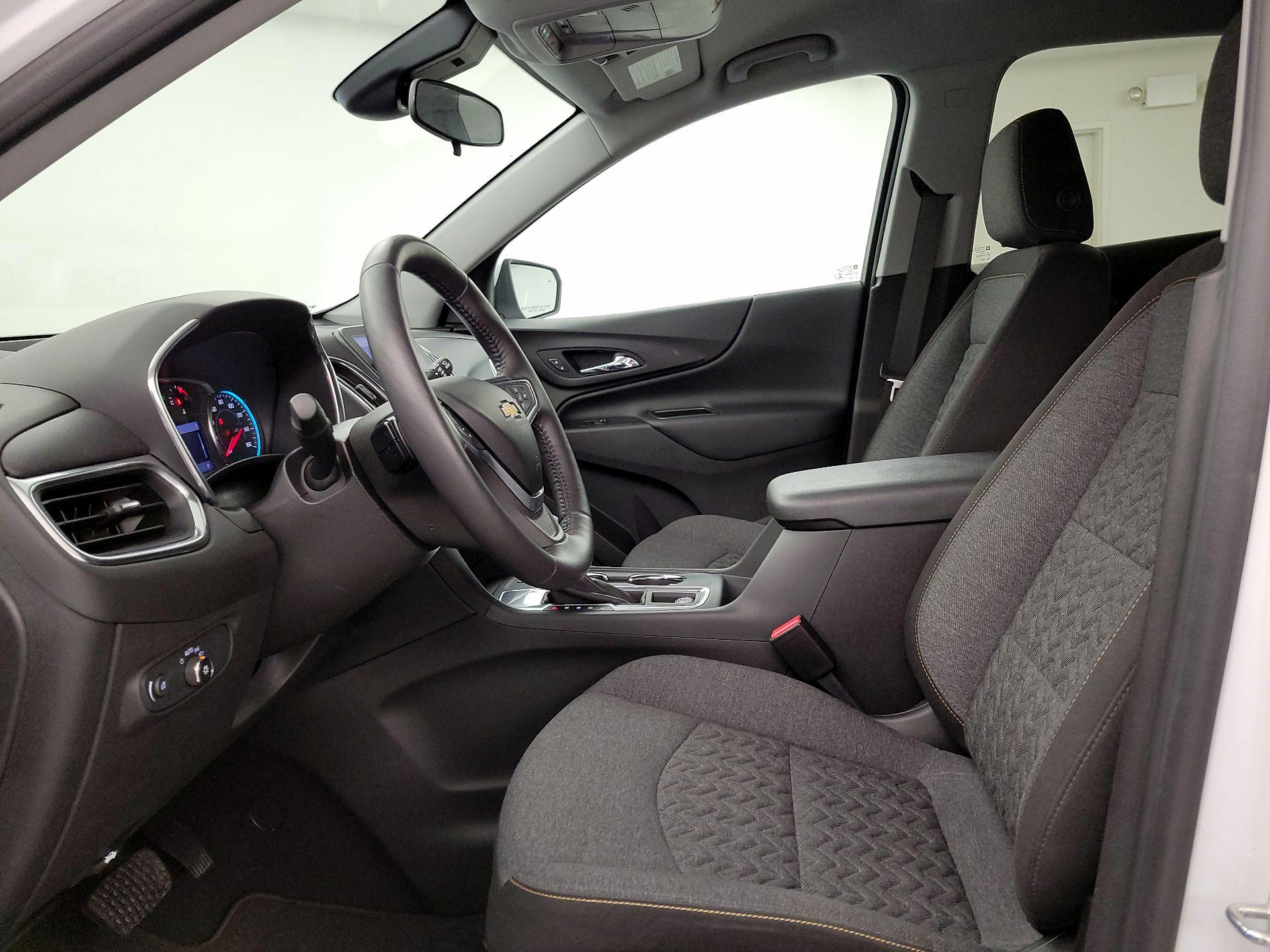 Thumbnail: 2022 Chevrolet Equinox - 11