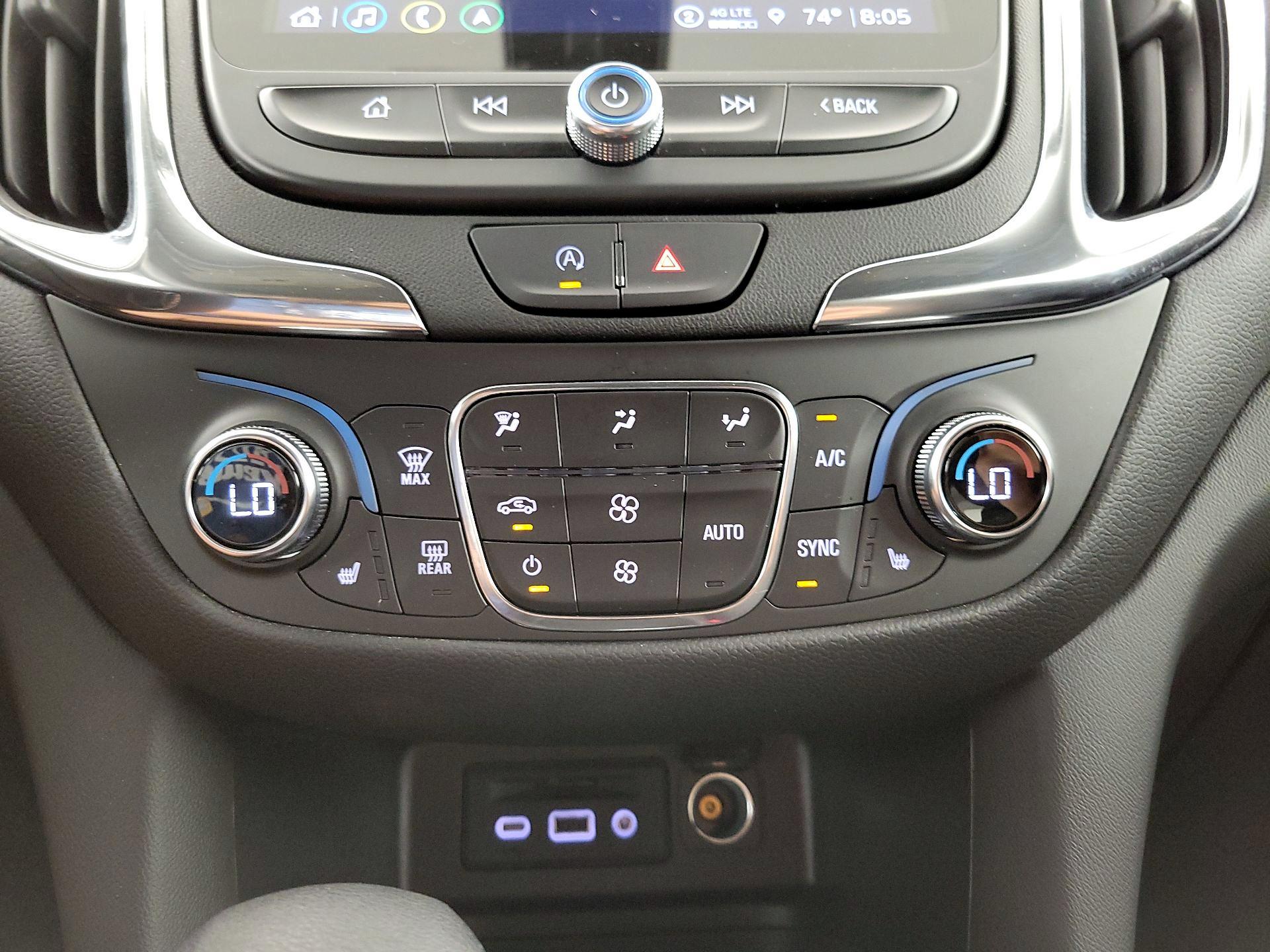 Thumbnail: 2022 Chevrolet Equinox - 17