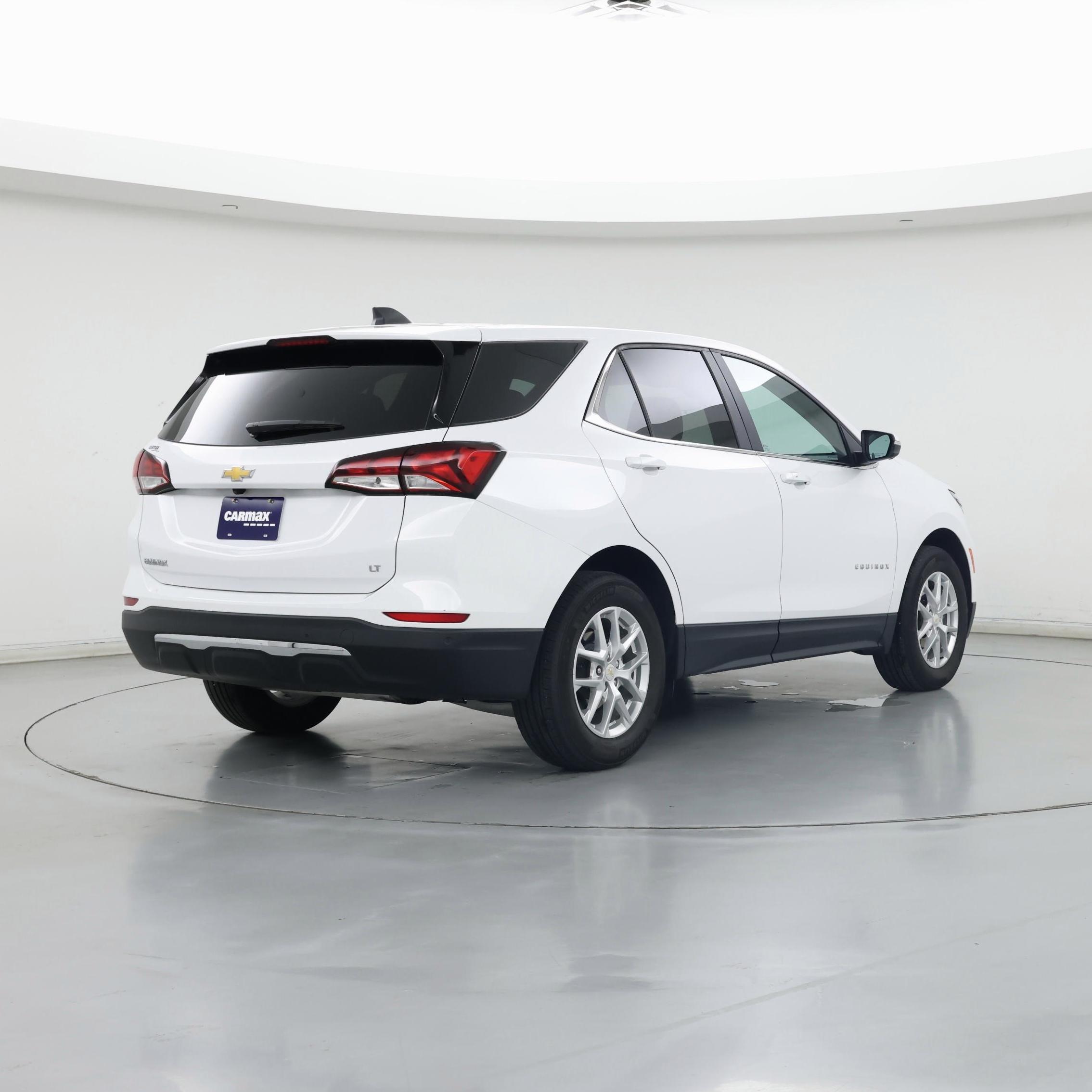 Thumbnail: 2022 Chevrolet Equinox - 8