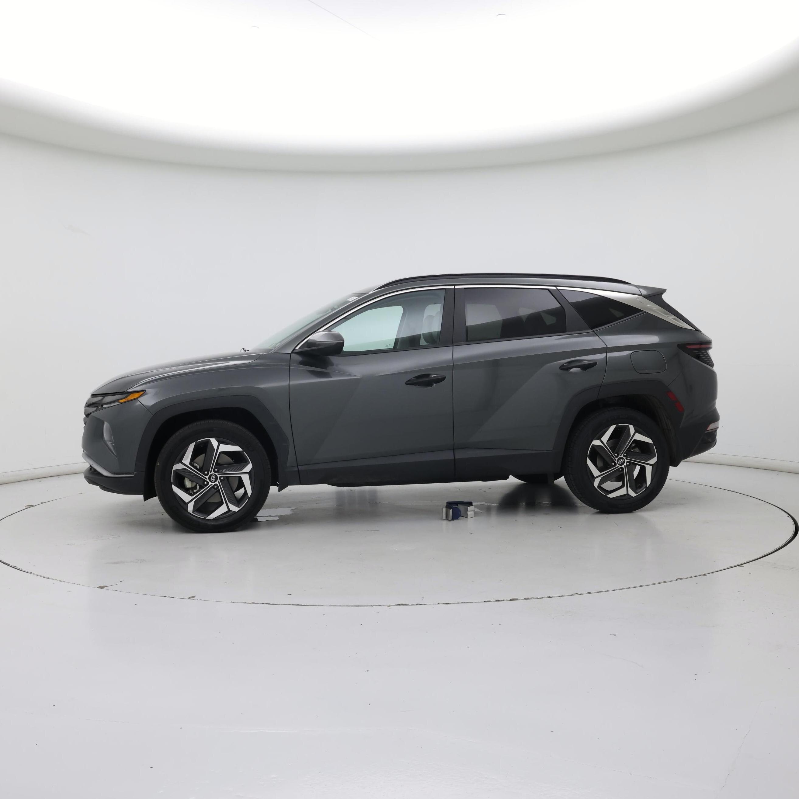 Thumbnail: 2022 Hyundai Tucson - 3