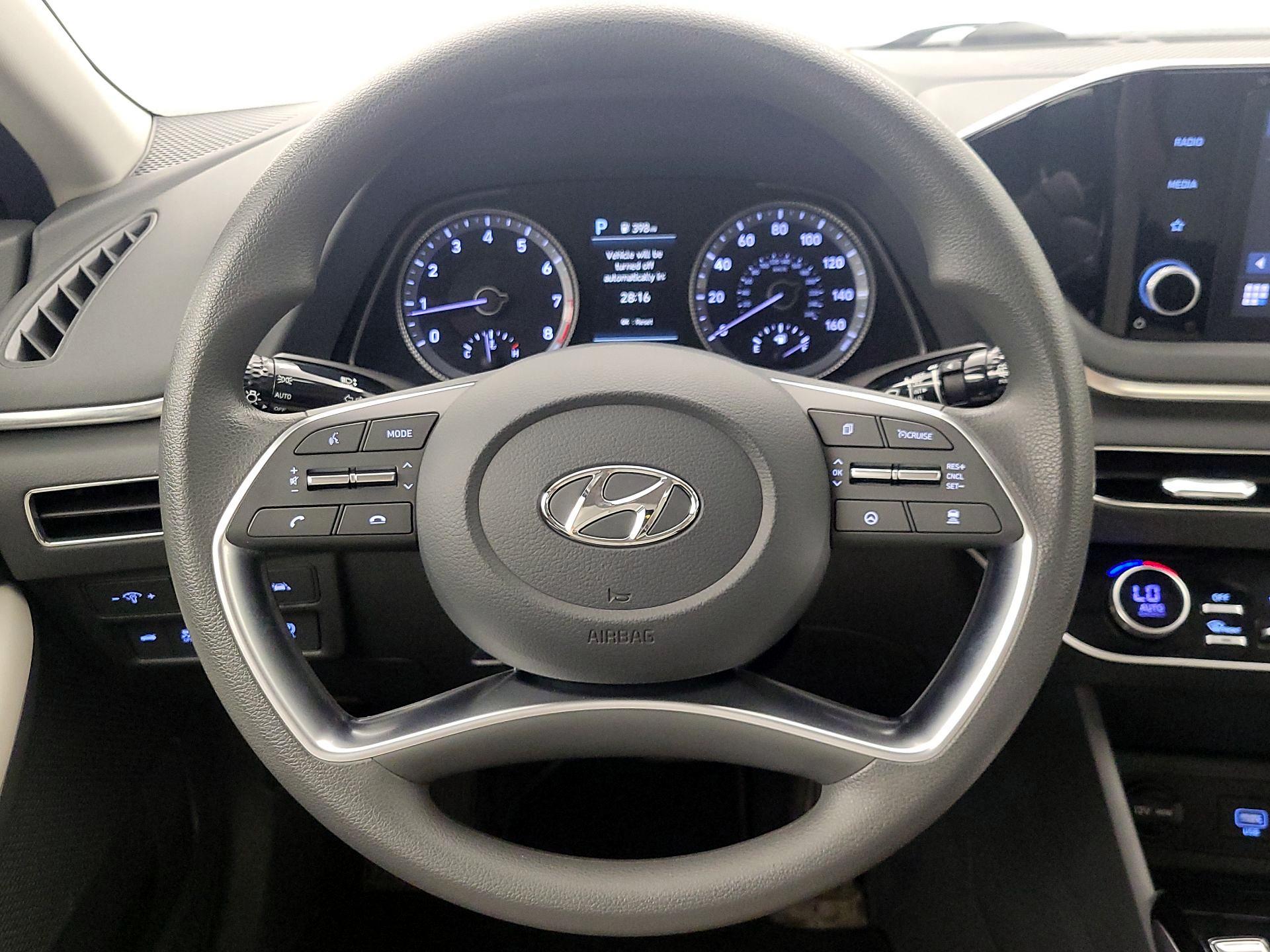 Thumbnail: 2022 Hyundai Sonata - 10