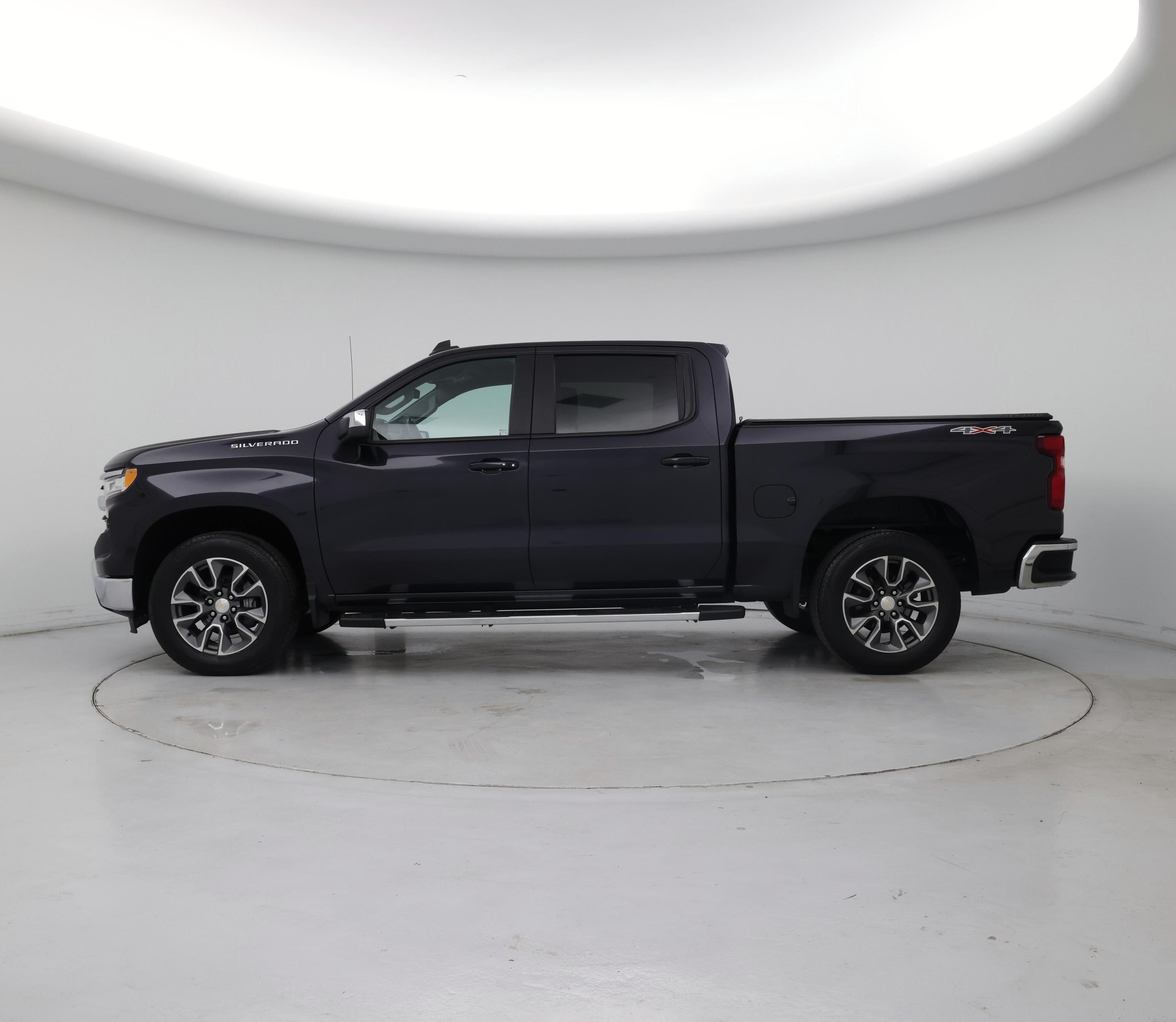 Thumbnail: 2022 Chevrolet Silverado 1500 - 3