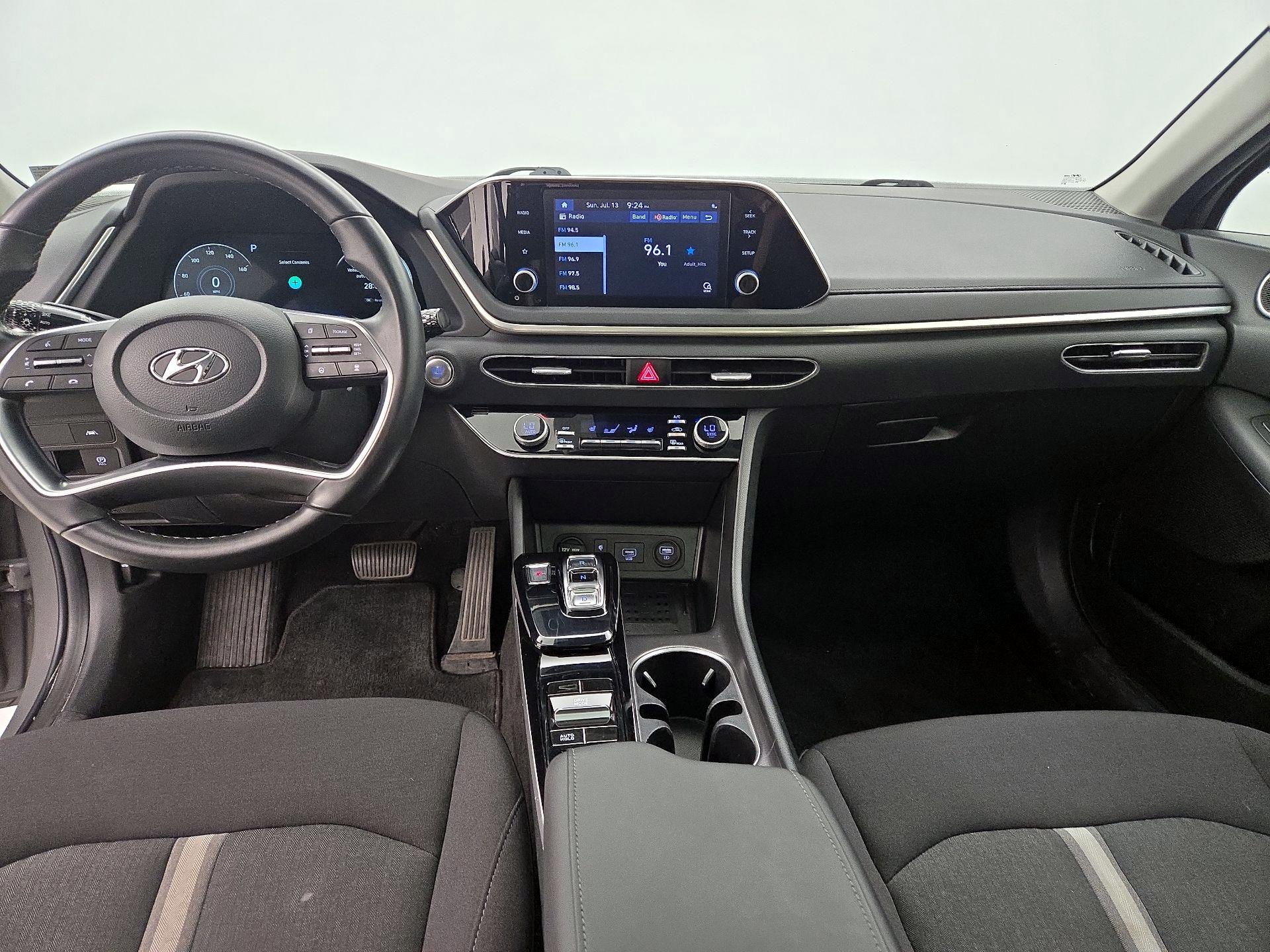 Thumbnail: 2022 Hyundai Sonata - 9