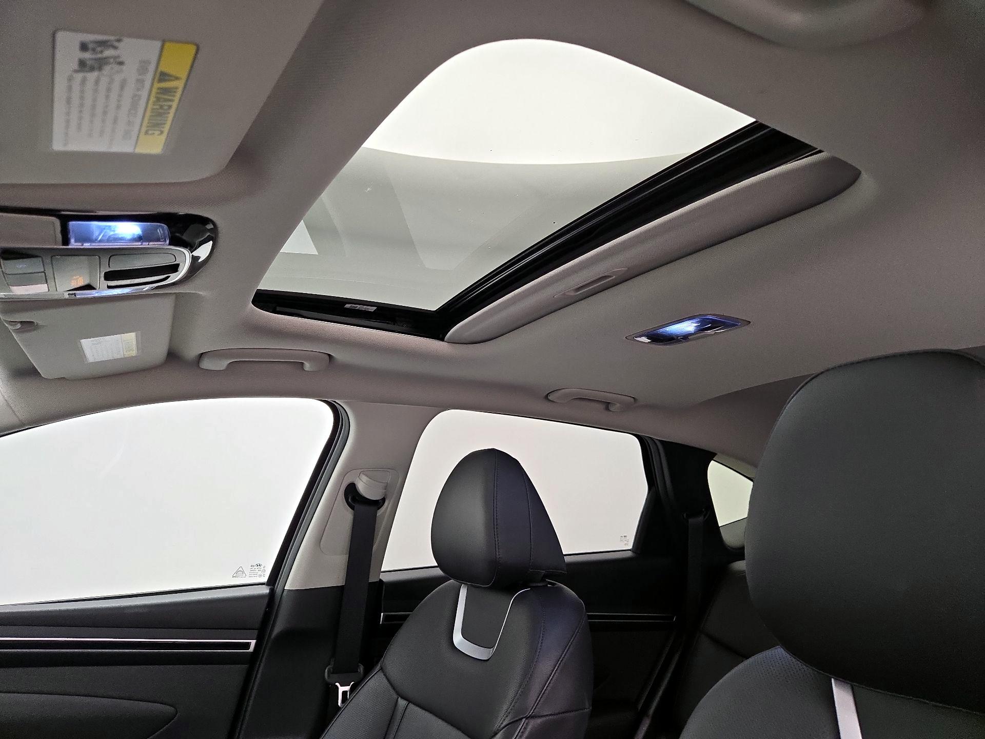 Thumbnail: 2022 Hyundai Tucson - 19