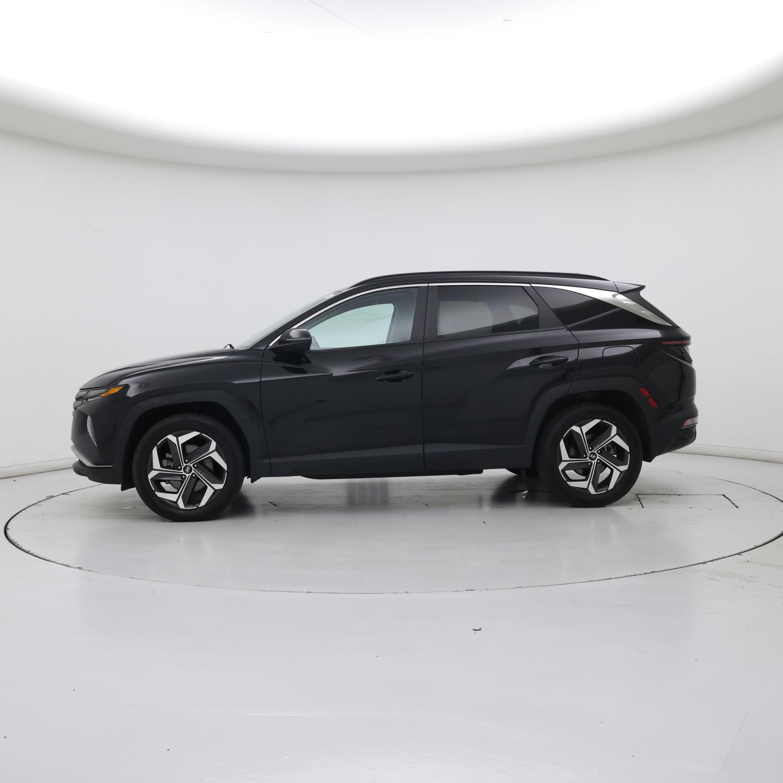 Thumbnail: 2022 Hyundai Tucson - 3