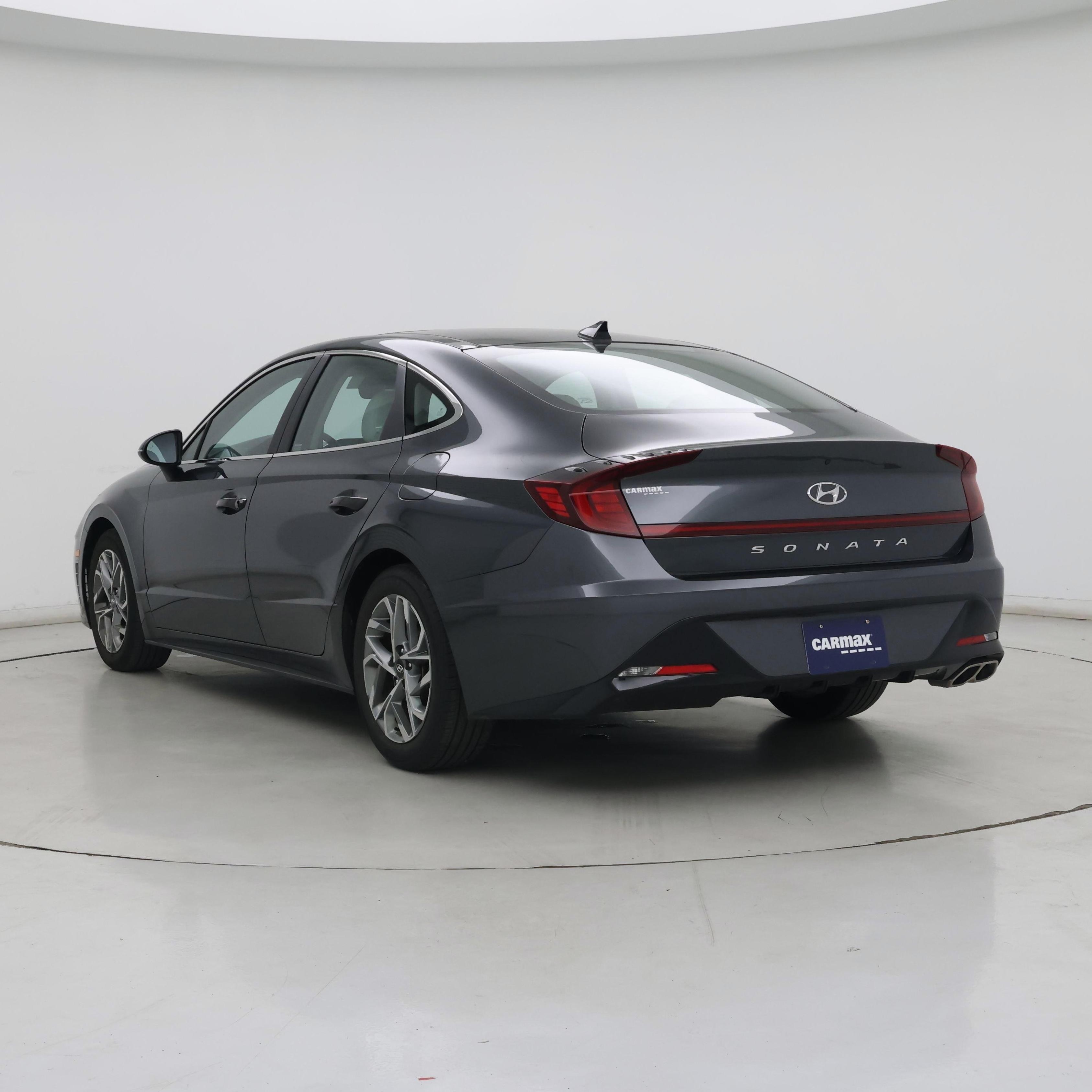Thumbnail: 2022 Hyundai Sonata - 2