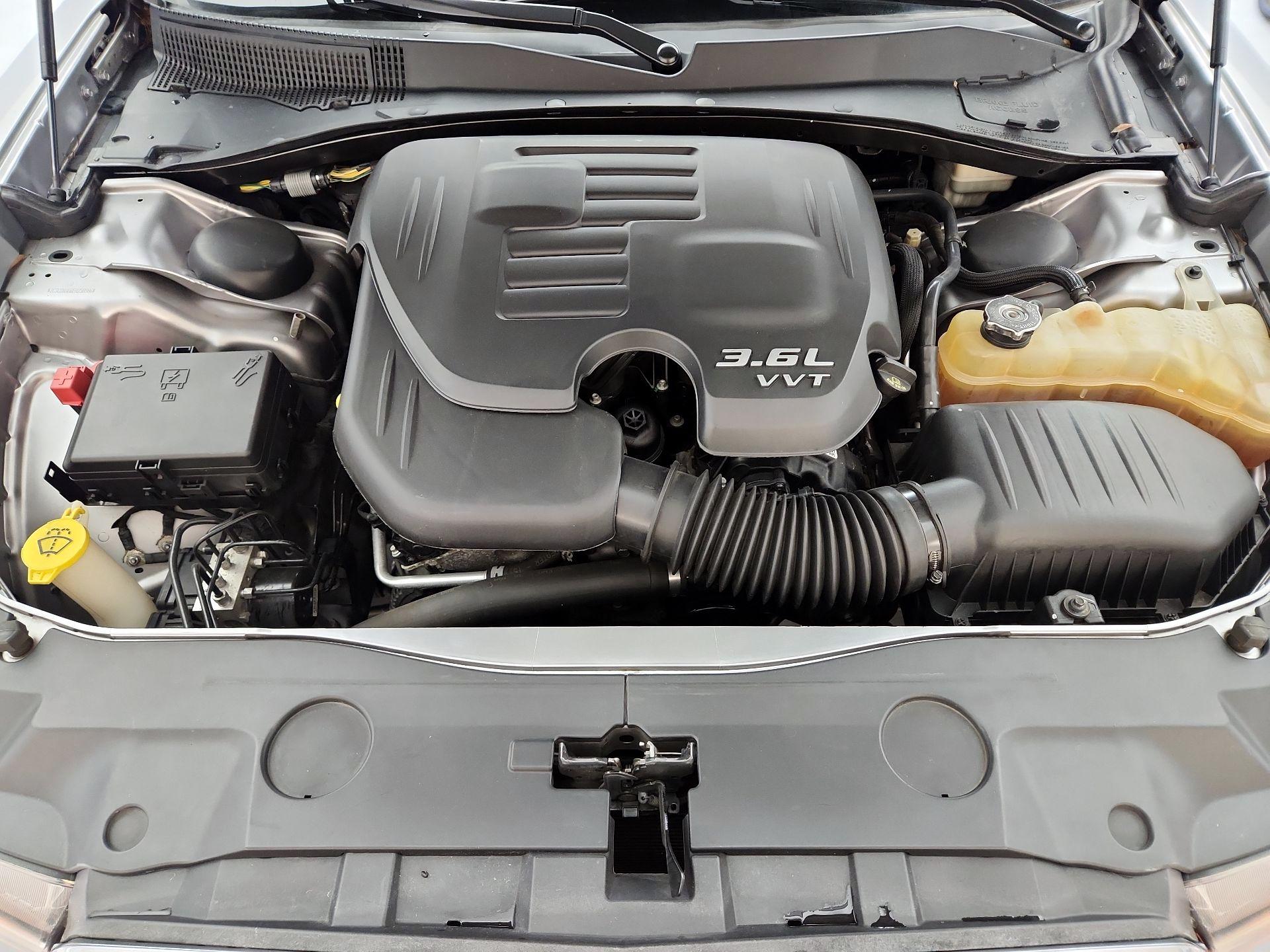 Thumbnail: 2014 Dodge Charger - 20