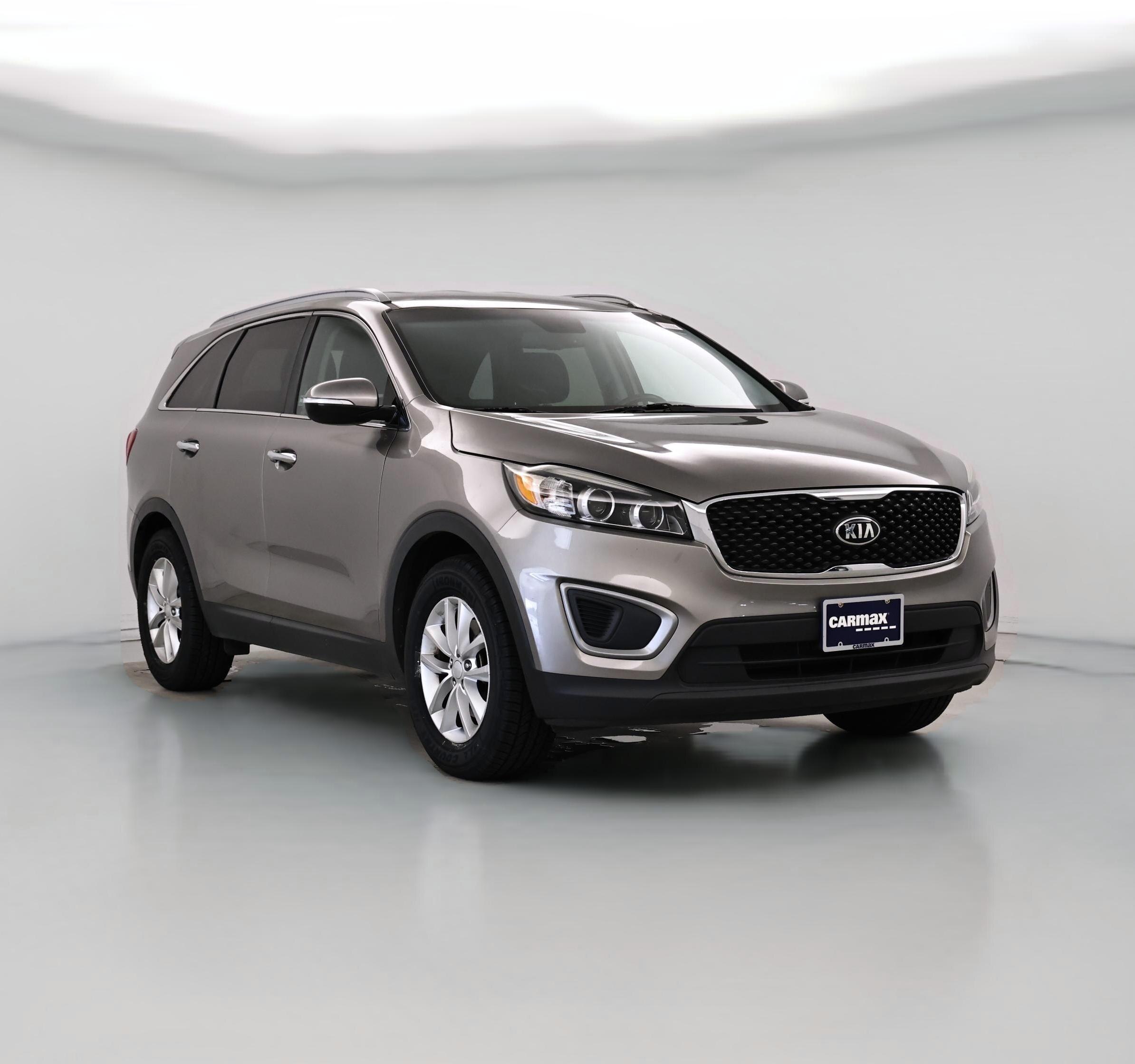 Thumbnail: 2016 Kia Sorento - 1