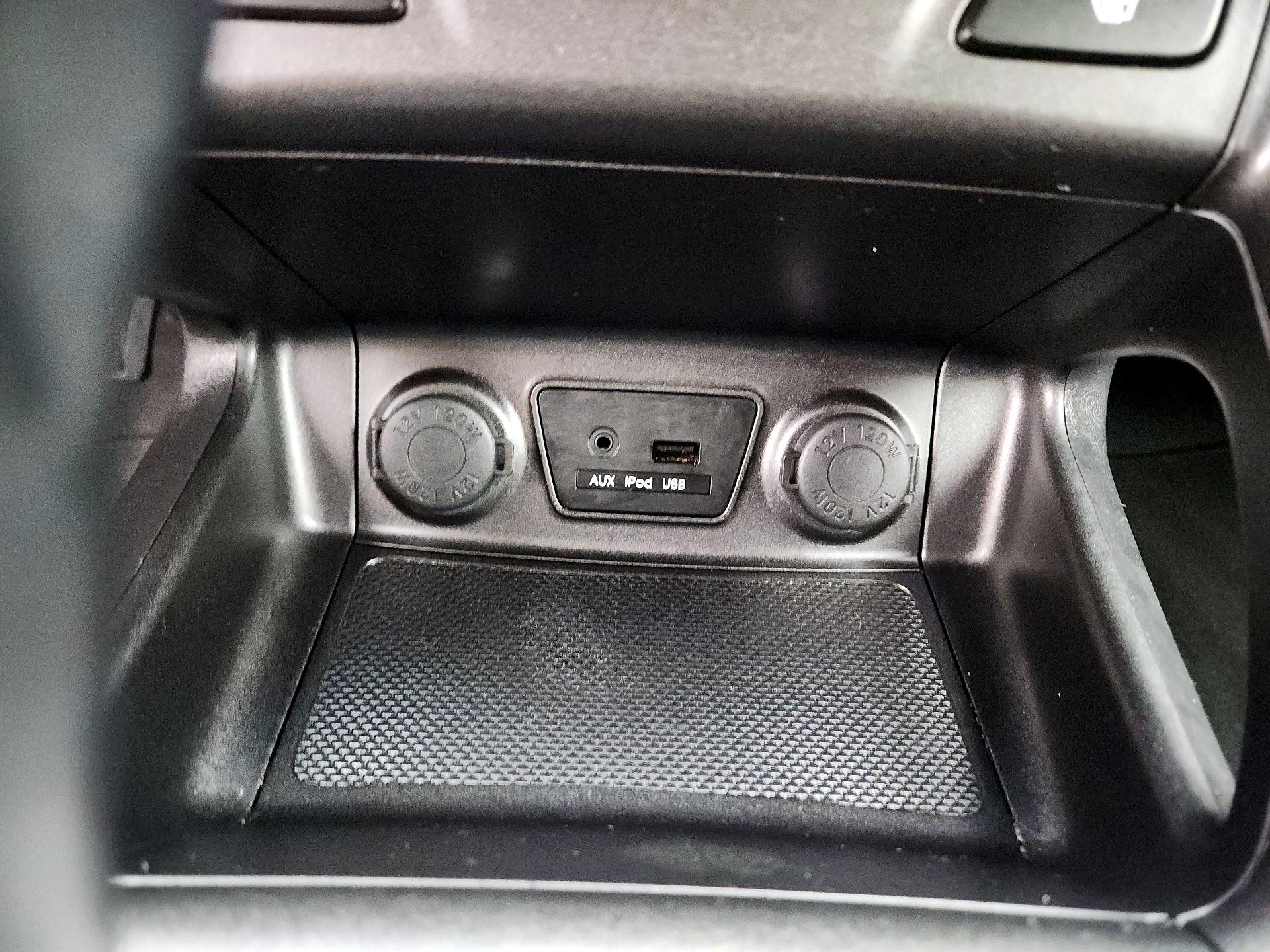 Thumbnail: 2014 Hyundai Tucson - 18