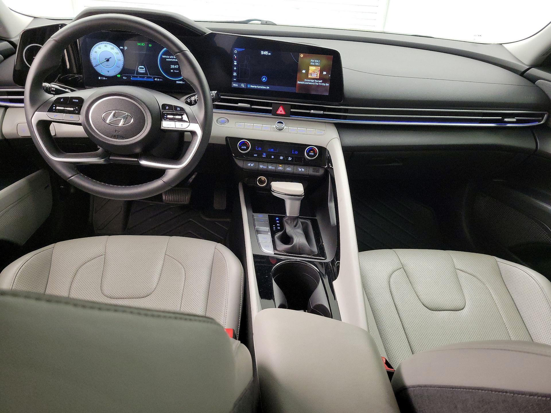 Thumbnail: 2023 Hyundai Elantra - 9