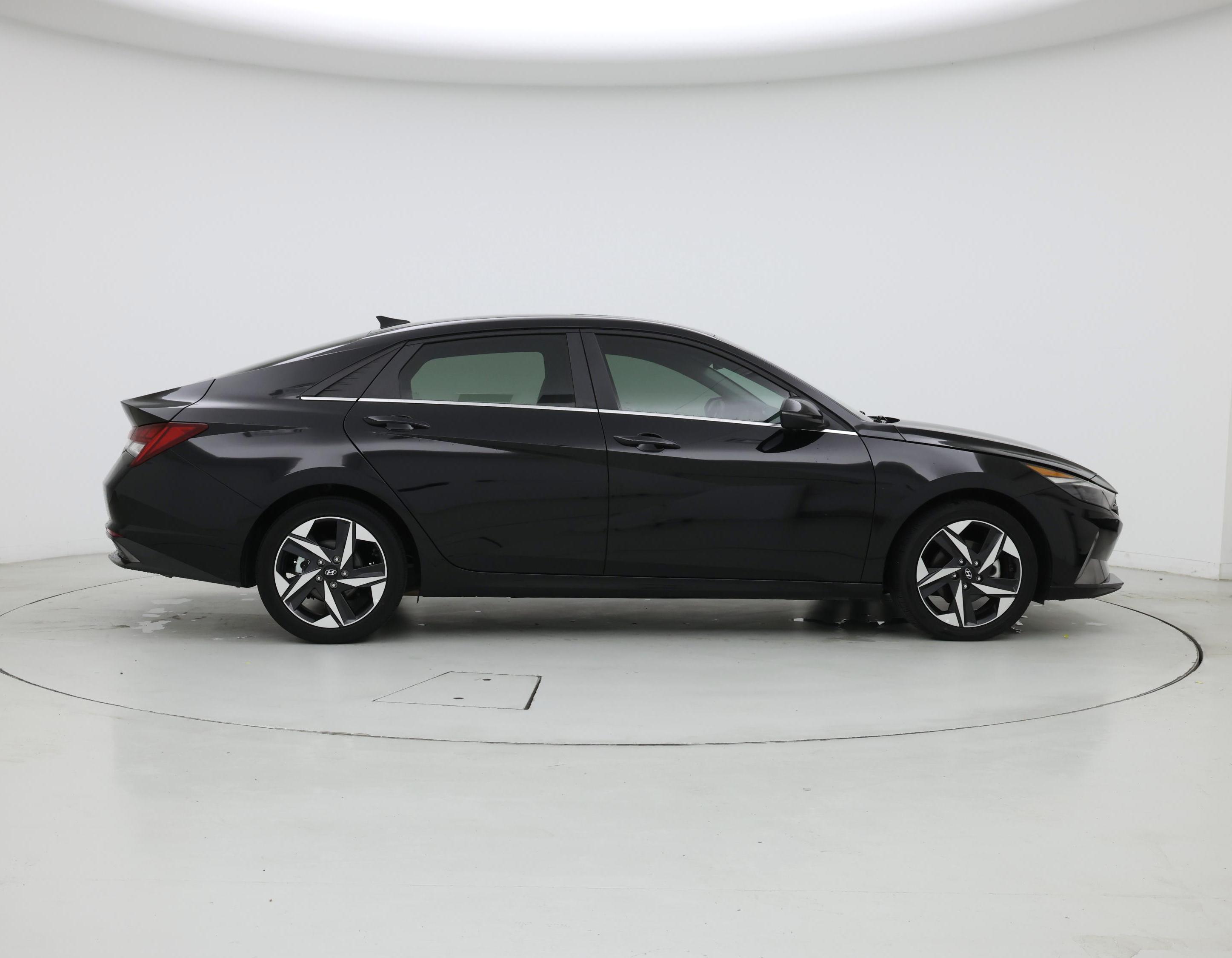 Thumbnail: 2023 Hyundai Elantra - 7