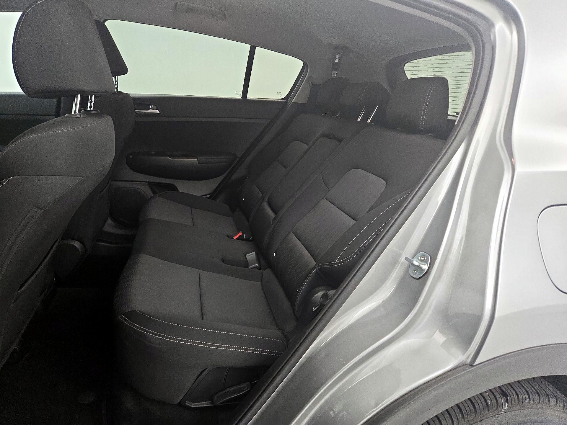 Thumbnail: 2020 Kia Sportage - 19