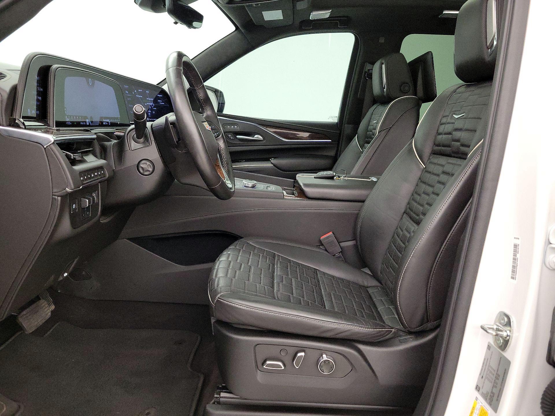 Thumbnail: 2022 Cadillac Escalade - 11