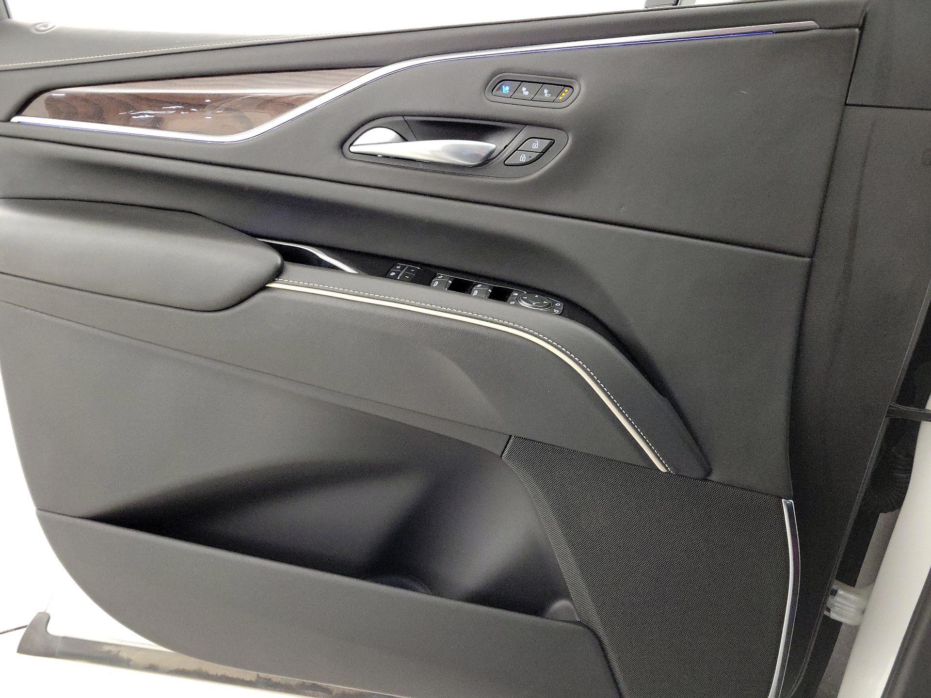 Thumbnail: 2022 Cadillac Escalade - 12