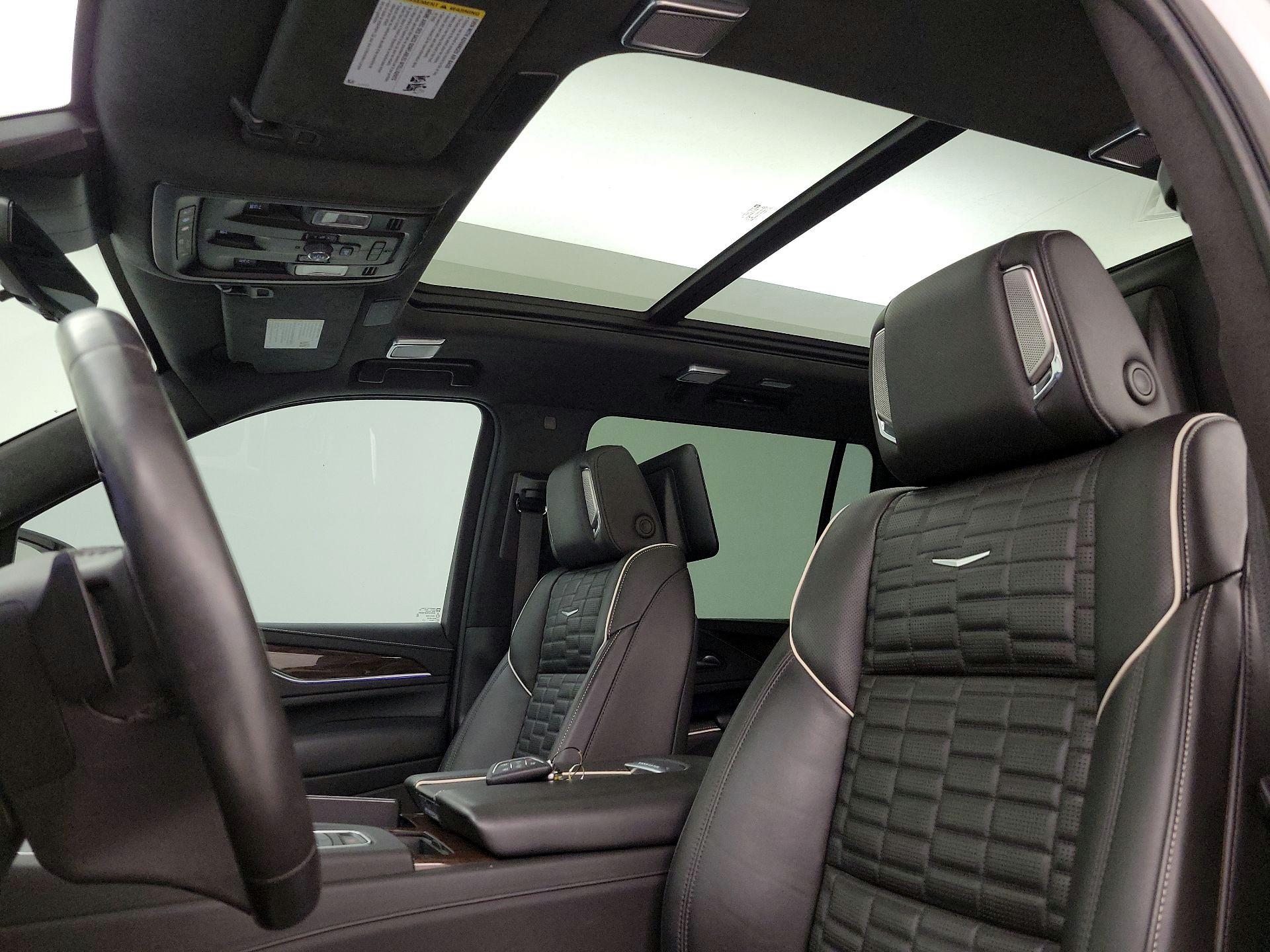 Thumbnail: 2022 Cadillac Escalade - 19