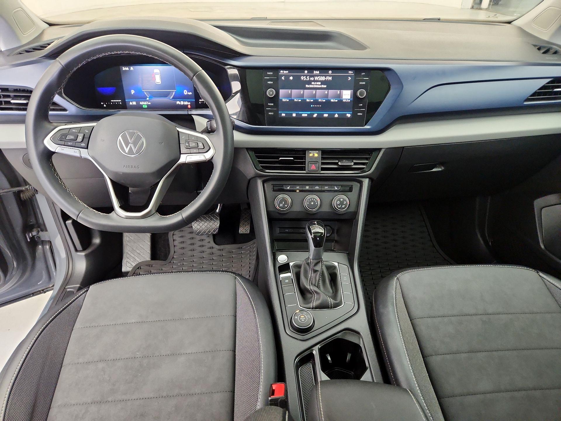 Thumbnail: 2022 Volkswagen Taos - 9