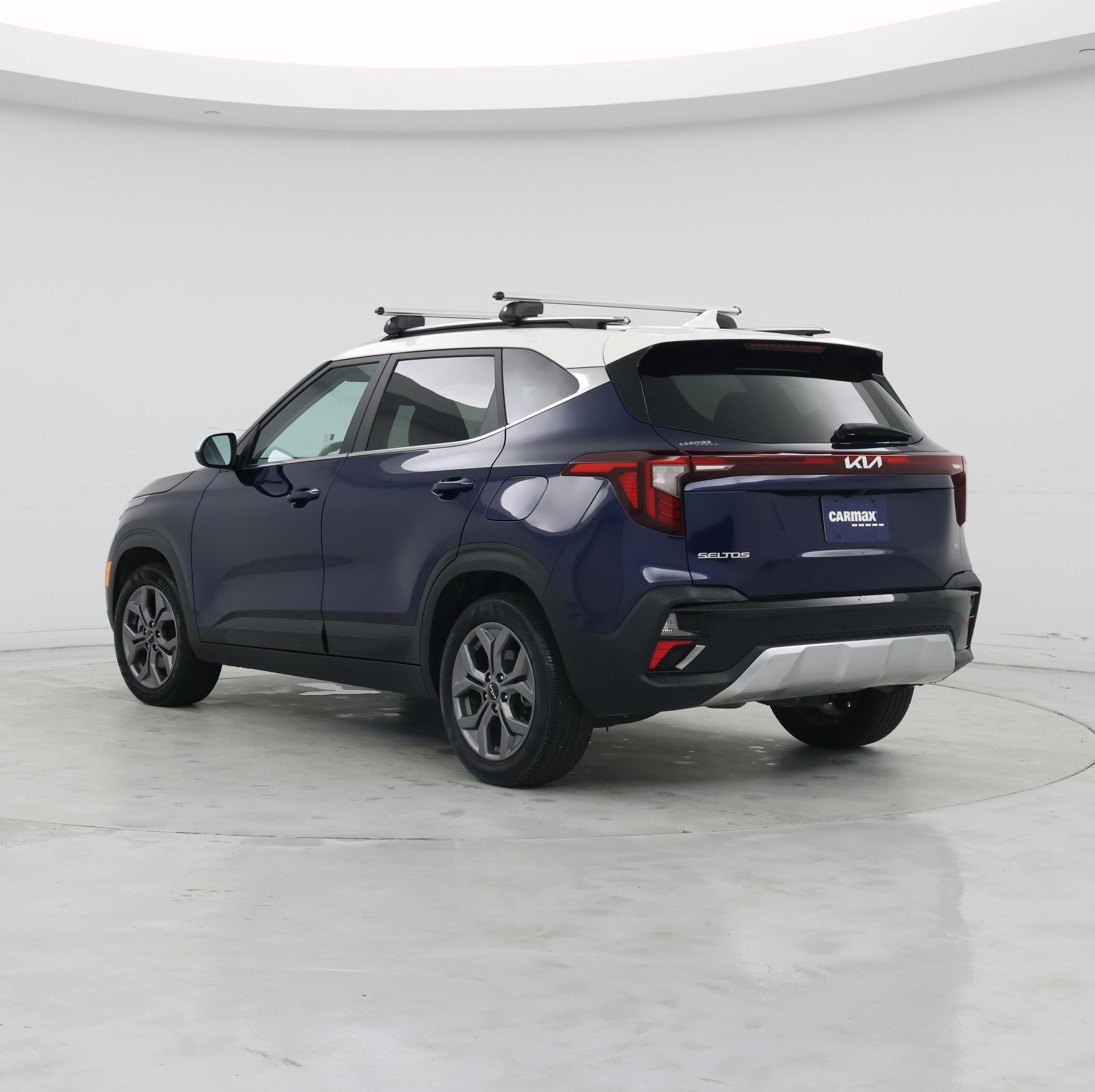Thumbnail: 2024 Kia Seltos - 2