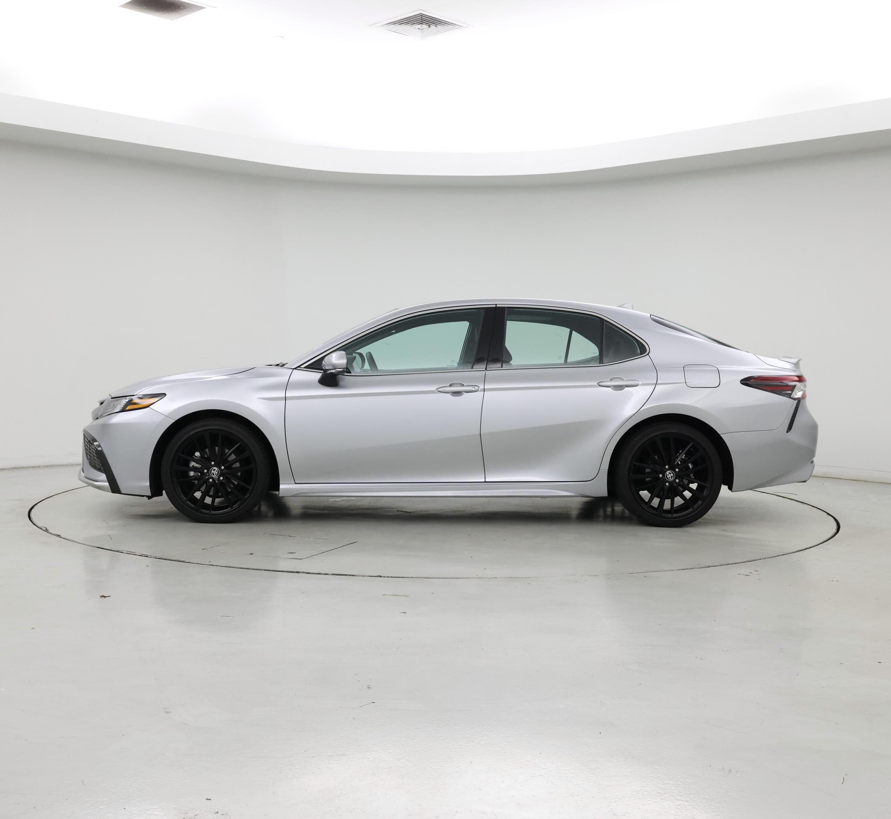 Thumbnail: 2024 Toyota Camry - 3