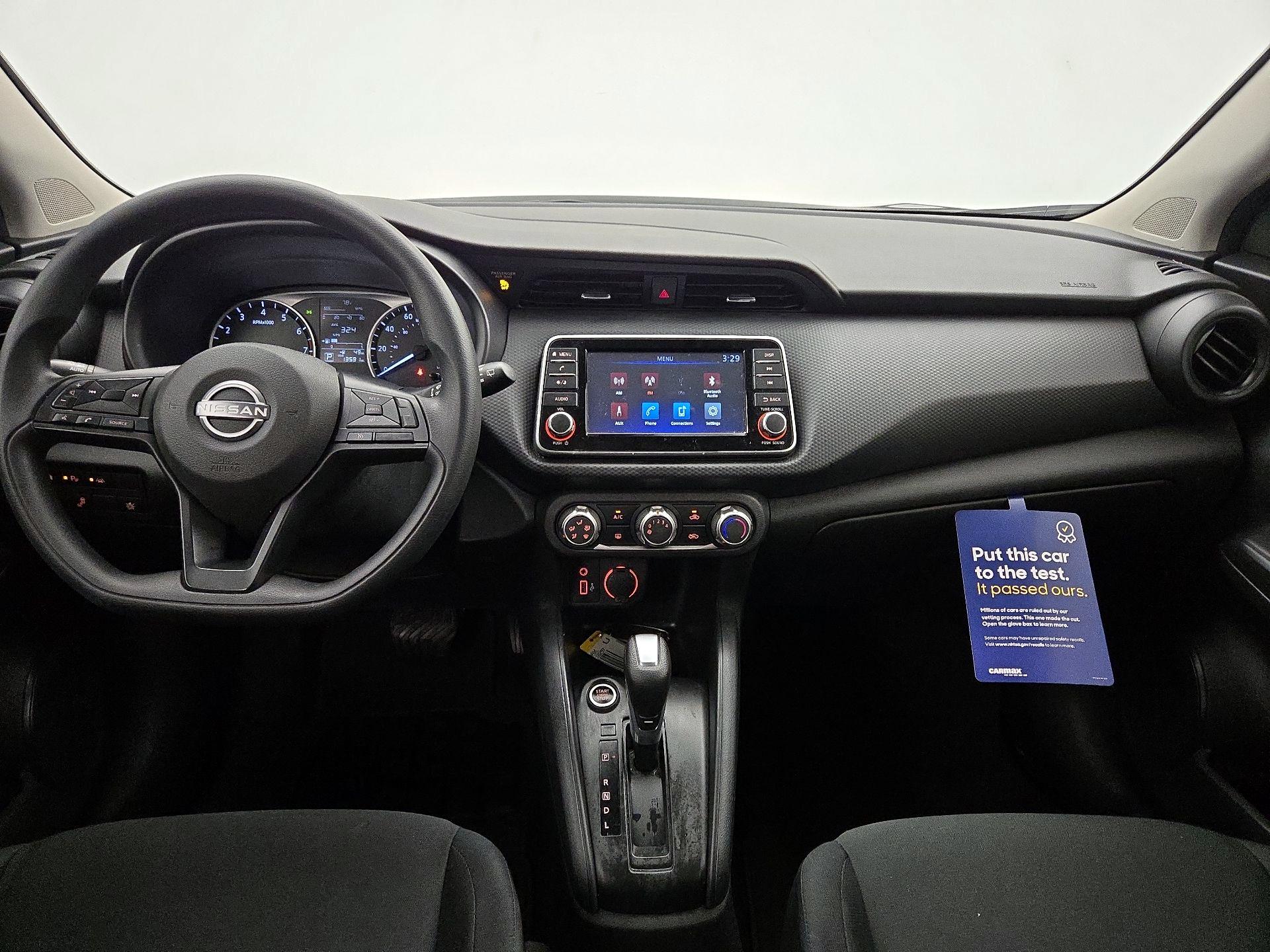 Thumbnail: 2024 Nissan Kicks - 9