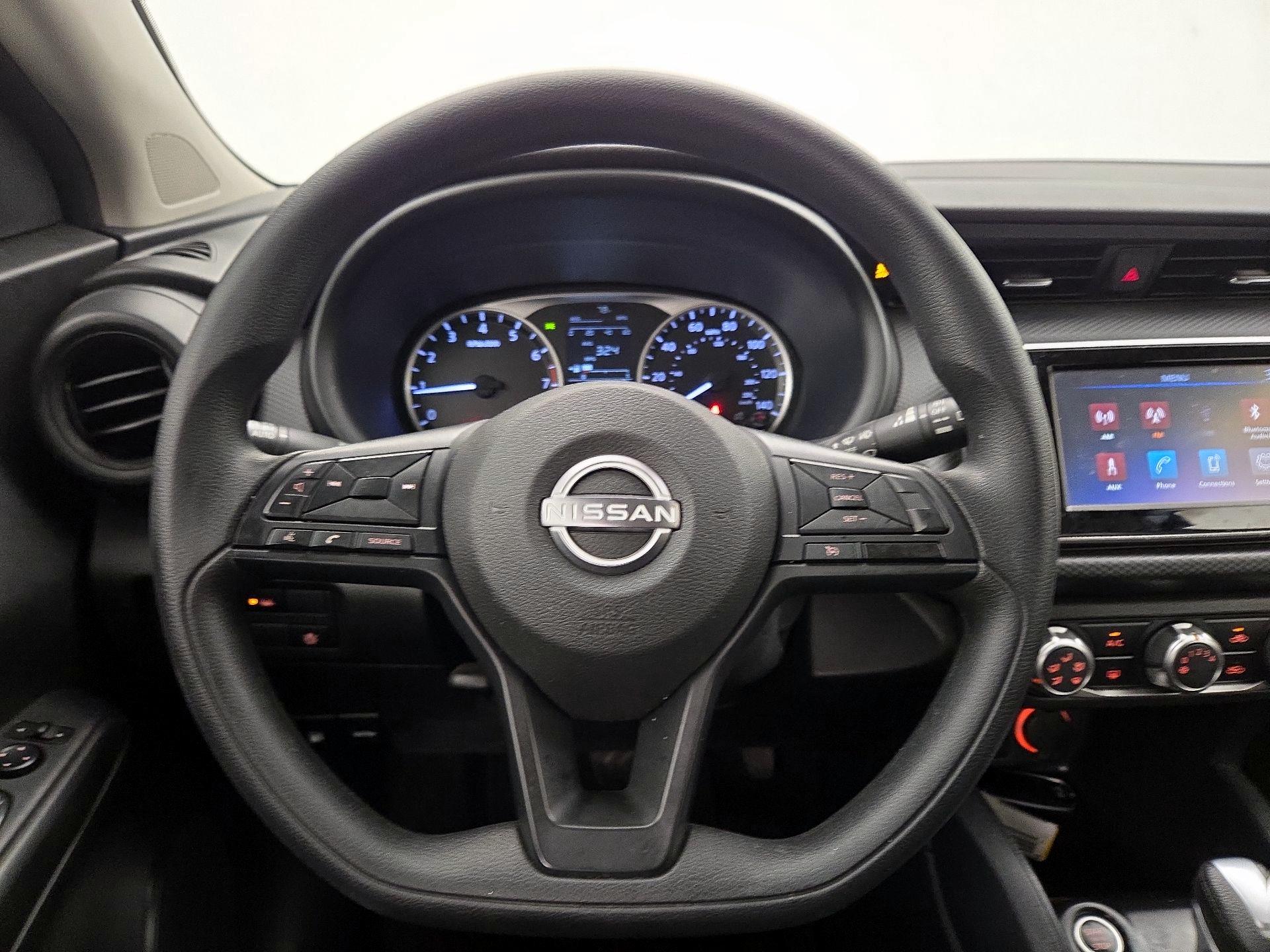 Thumbnail: 2024 Nissan Kicks - 10