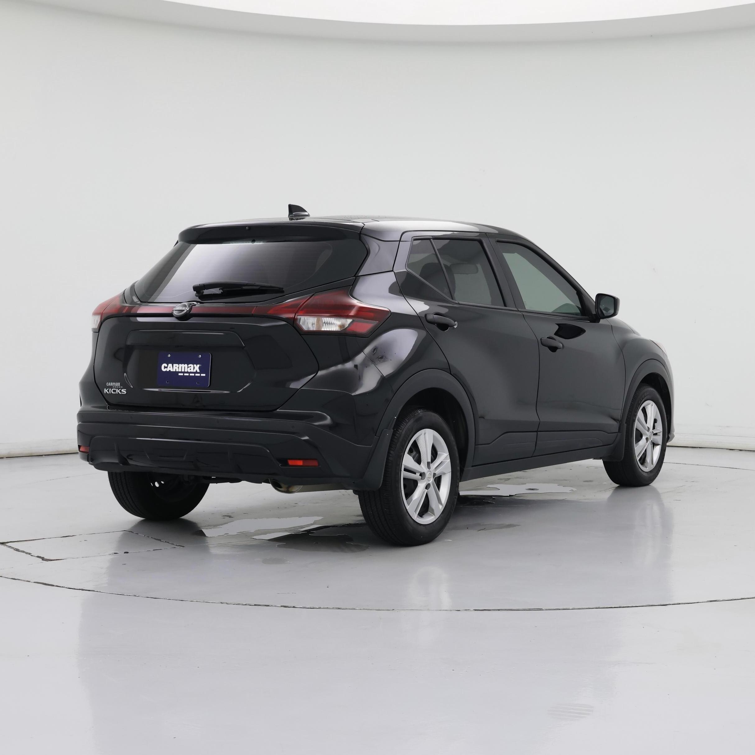 Thumbnail: 2024 Nissan Kicks - 8