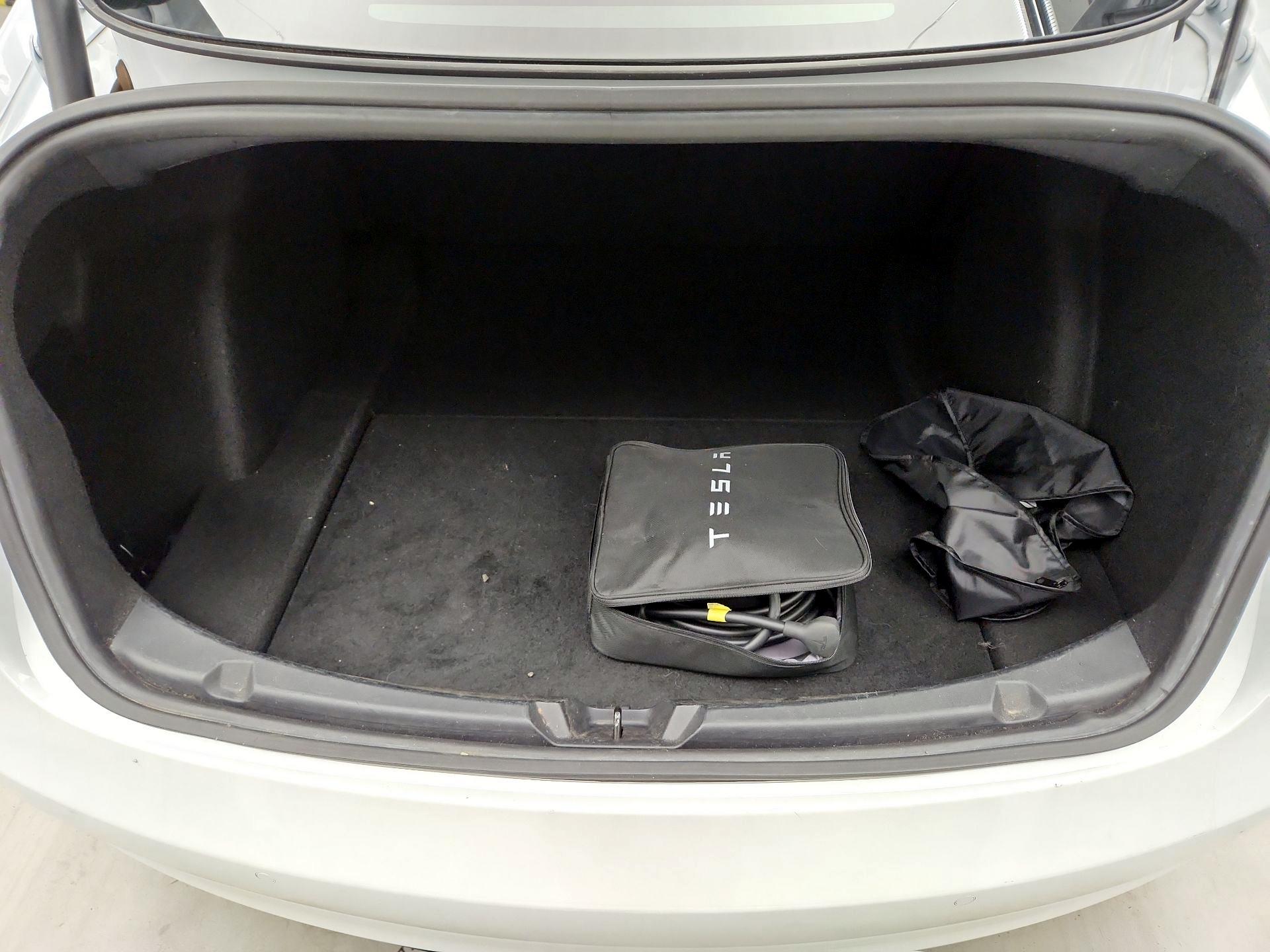 Thumbnail: 2021 Tesla Model 3 - 19